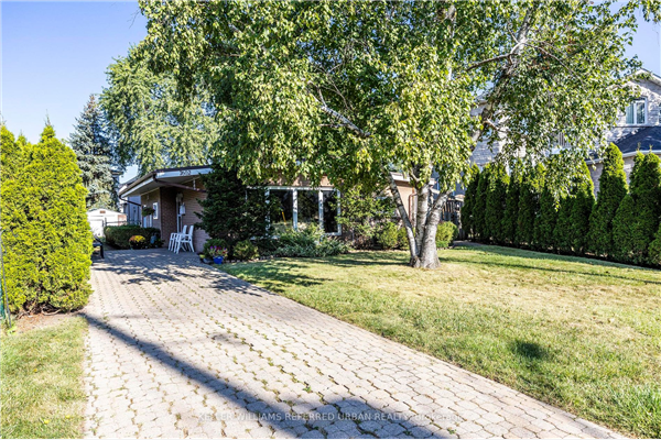 7602 Chinook Dr, Mississauga