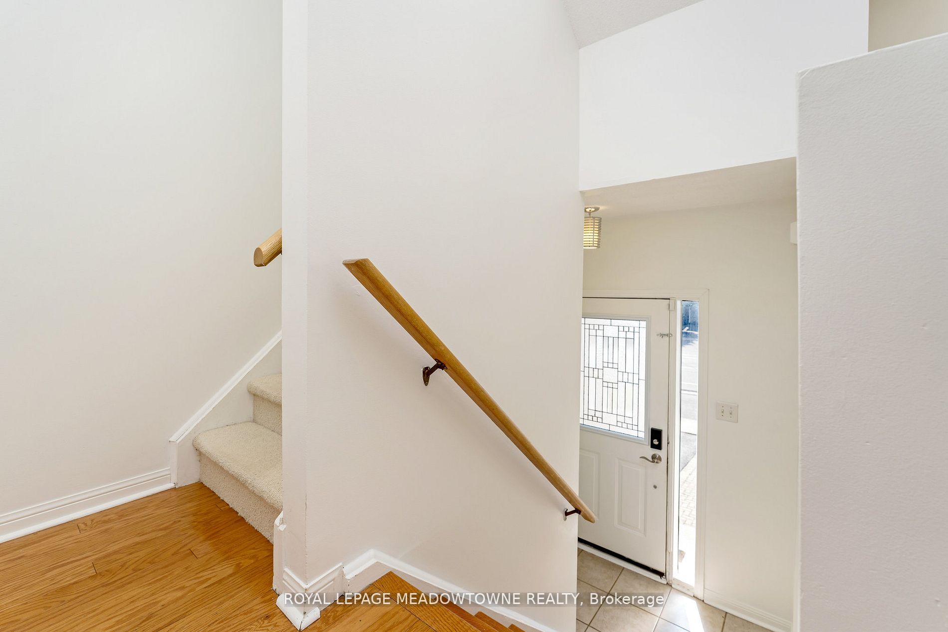 52 Atwood Ave