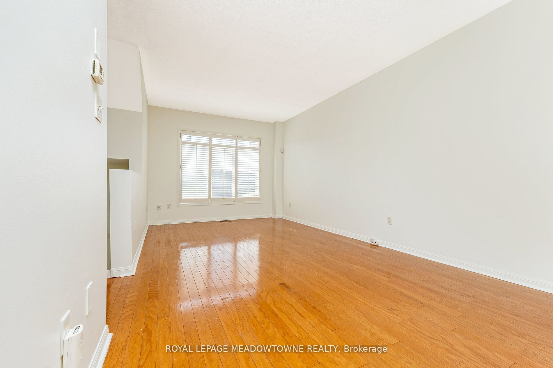 52 Atwood Ave