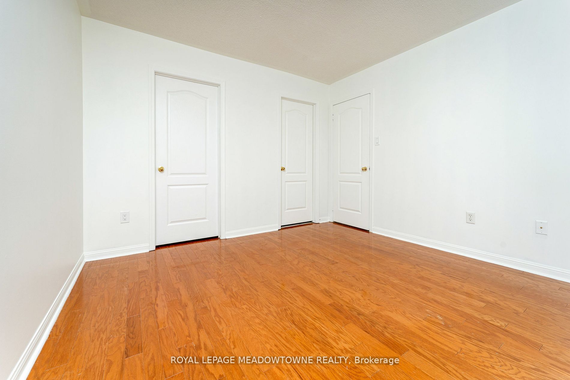 52 Atwood Ave