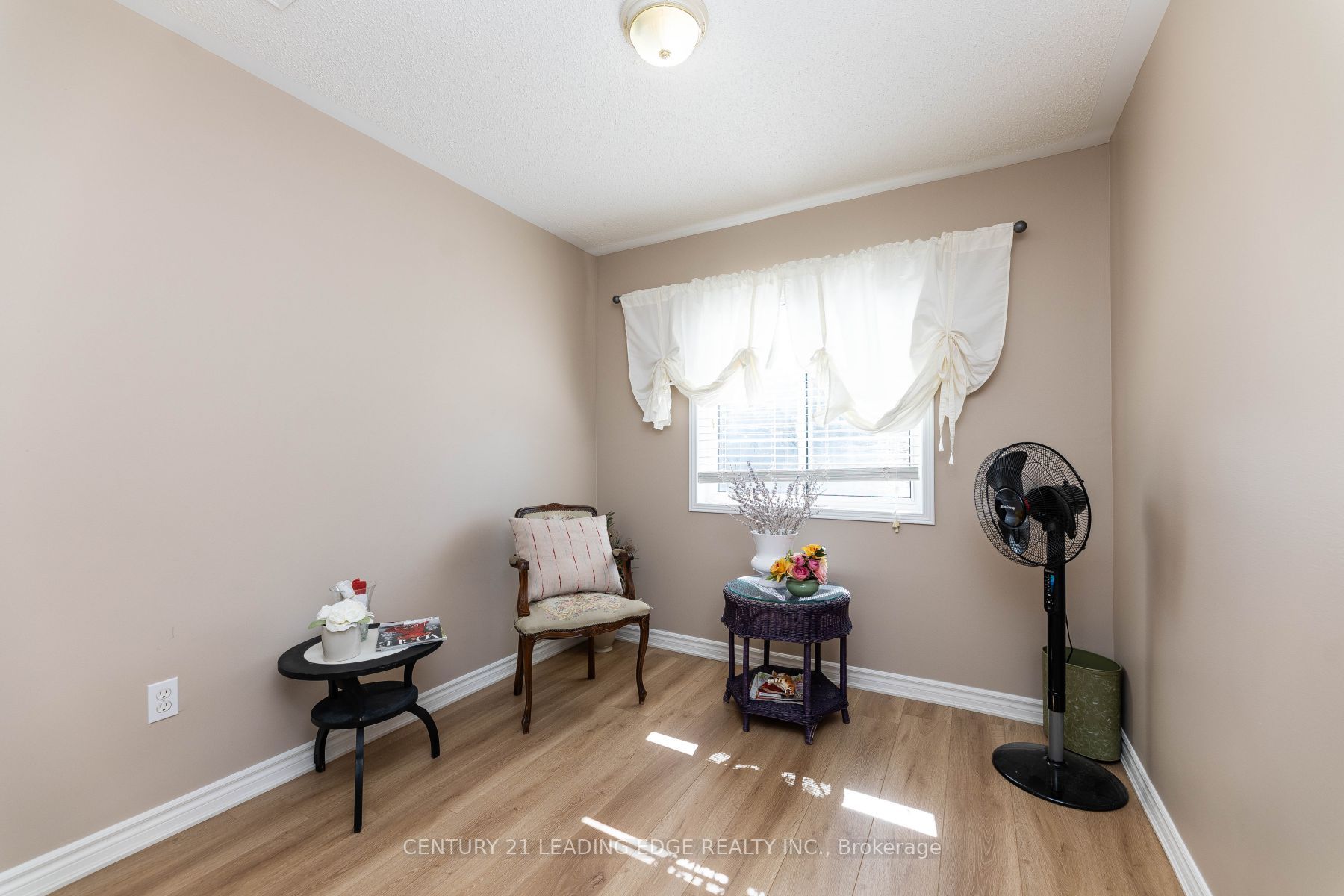 57 Wilmont Crt