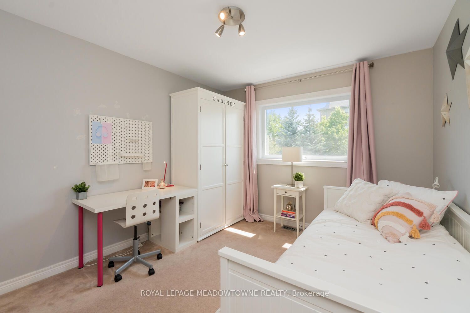 1256 Roper Drive