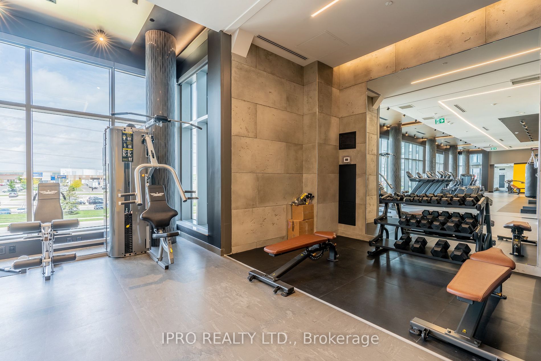 4655 Metcalfe Ave, #404B