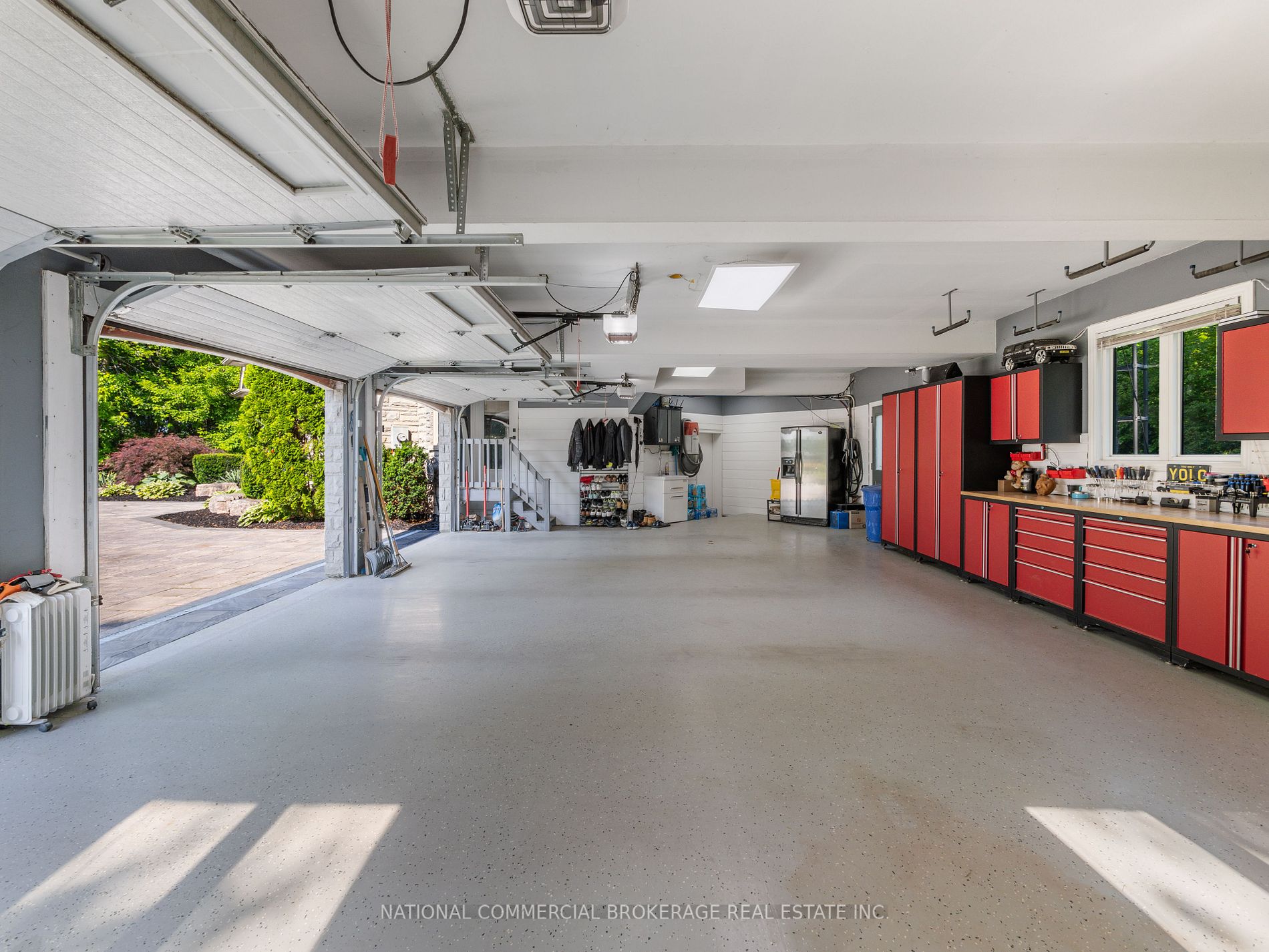 10088 Old Pine Crest Rd