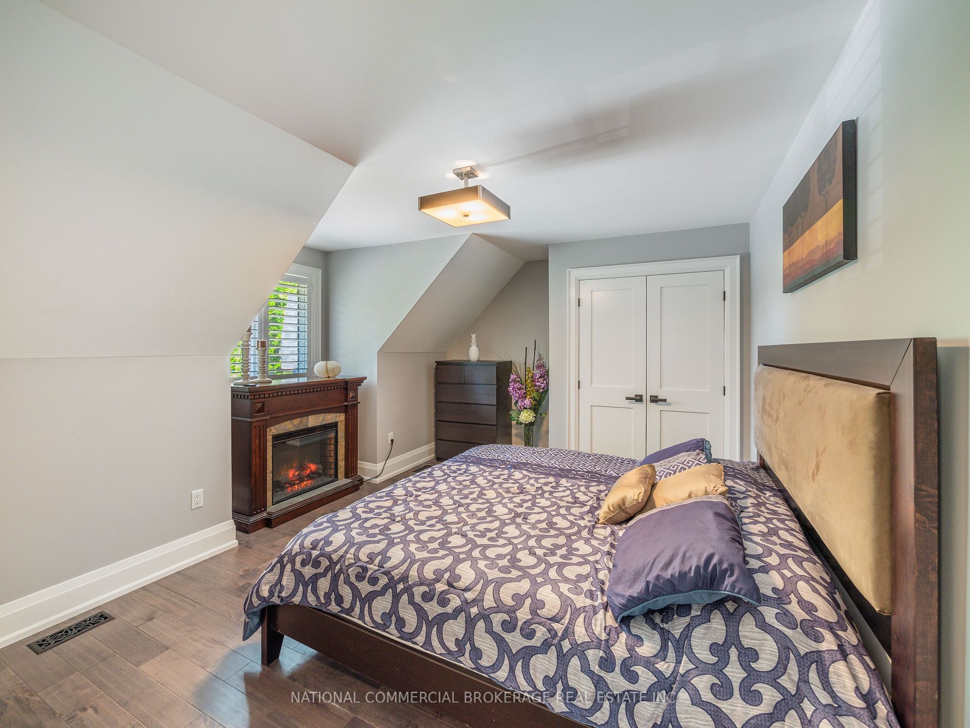 10088 Old Pine Crest Rd