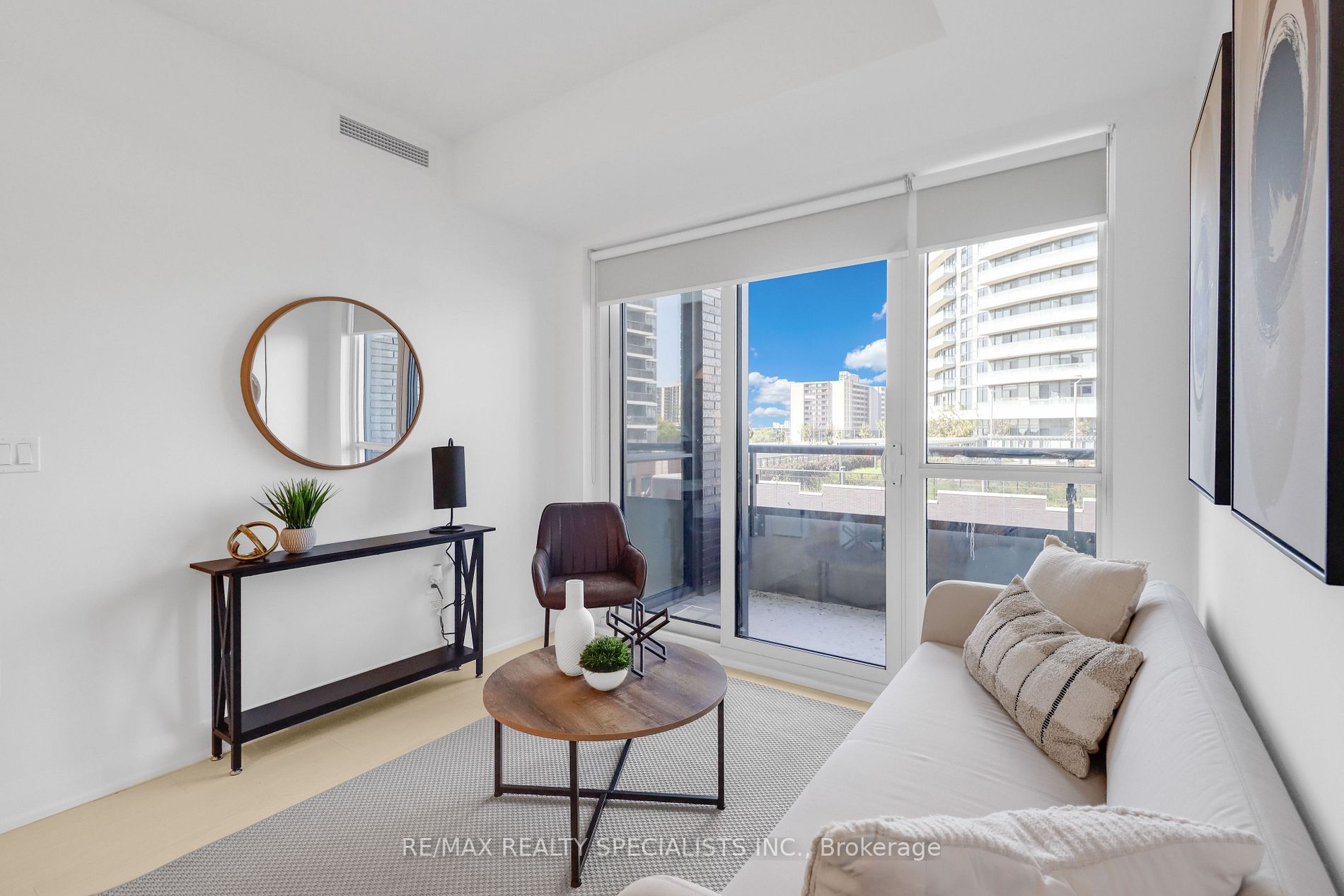 26 Gibbs Rd, #631