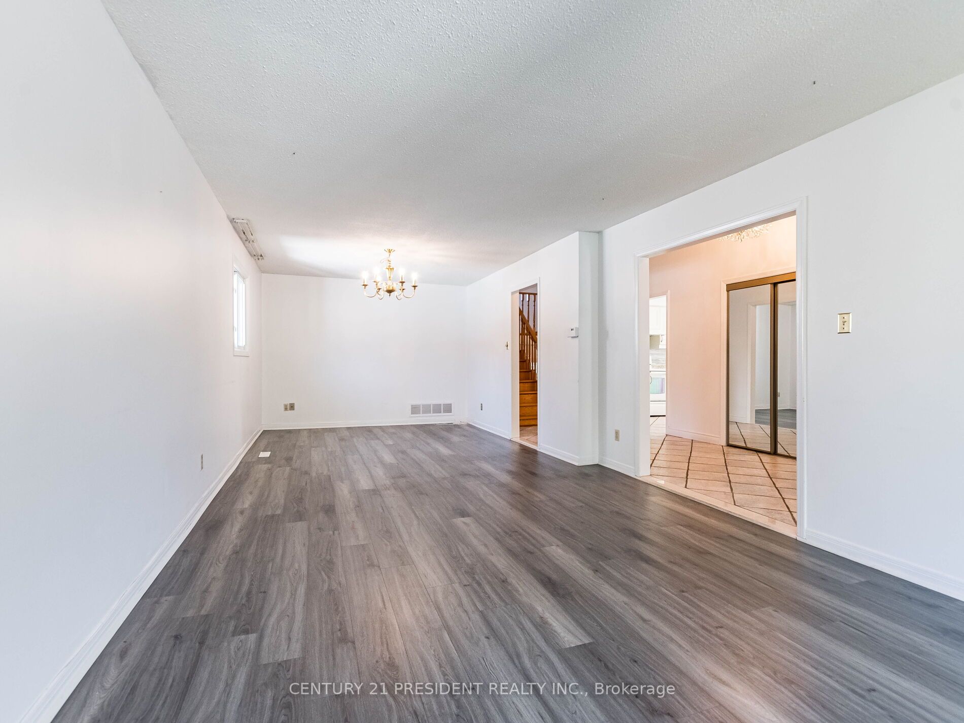 23 Panorama Cres