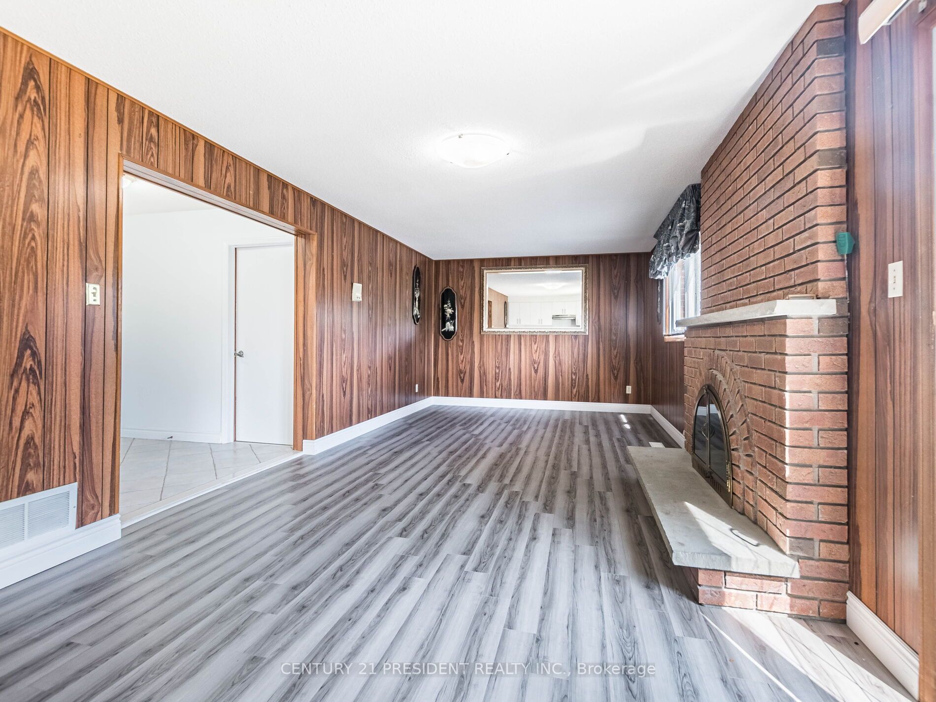 23 Panorama Cres