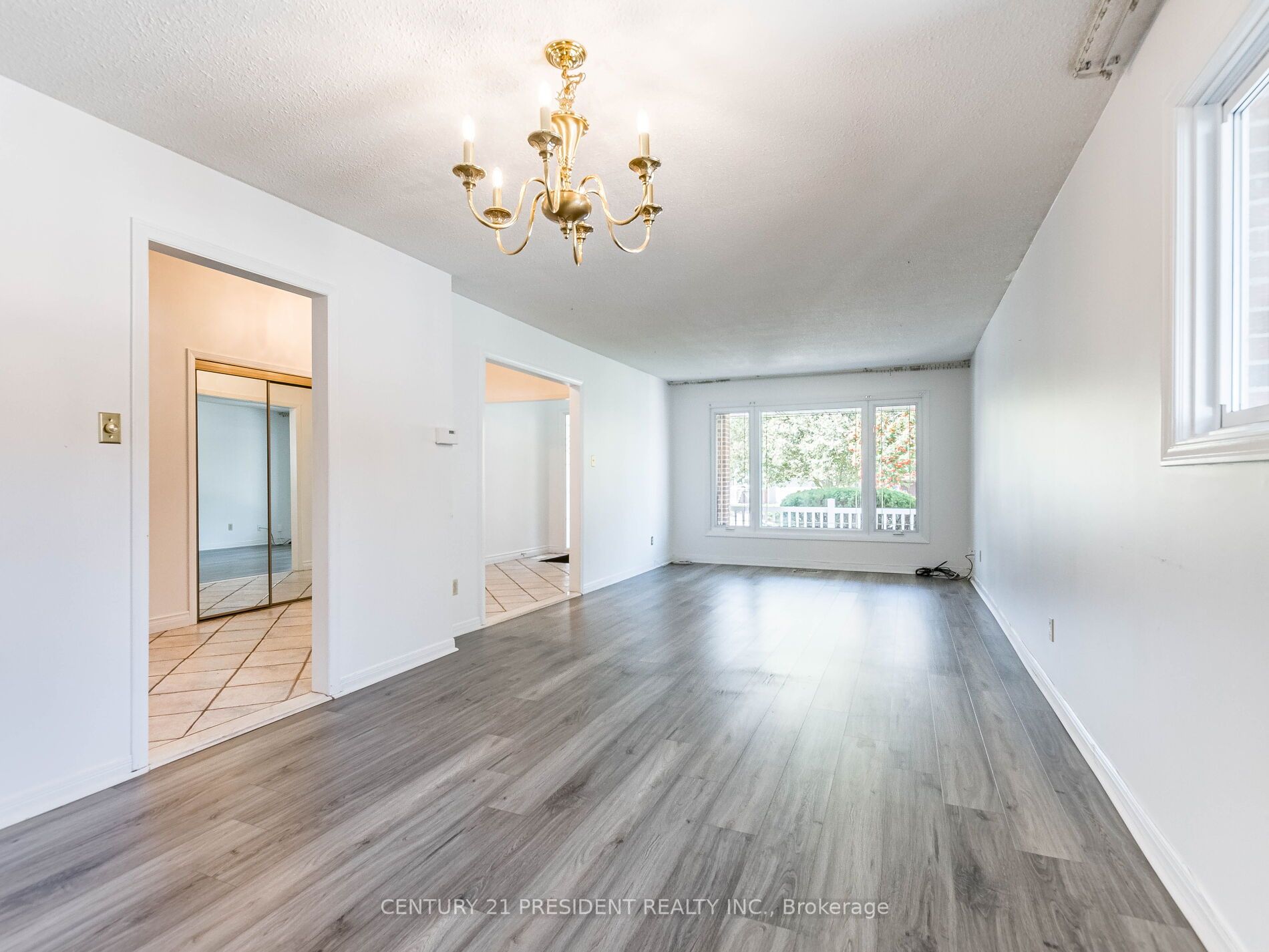 23 Panorama Cres