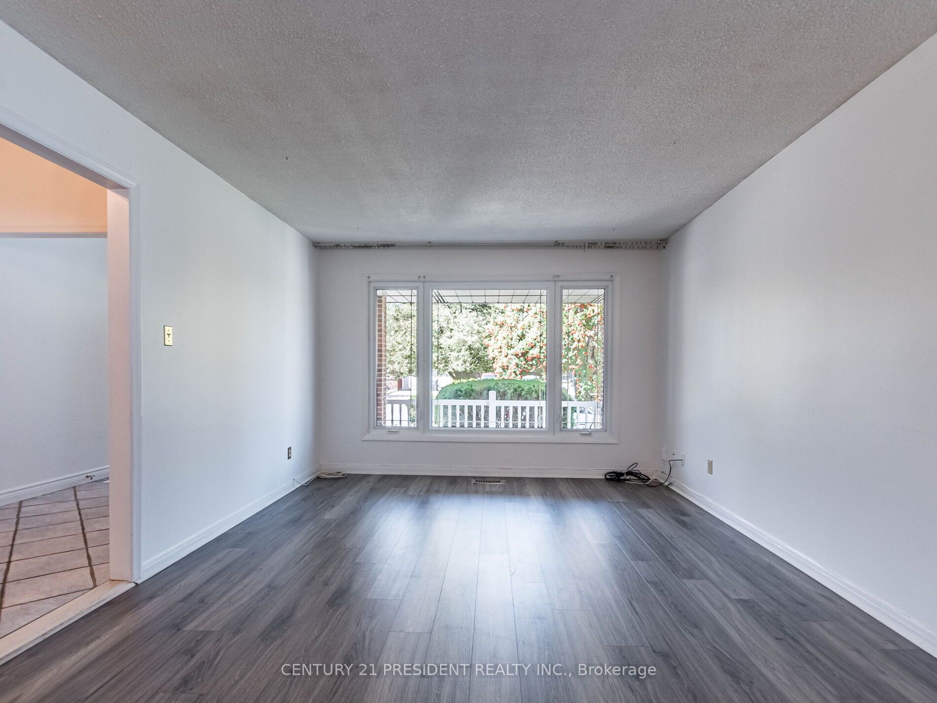 23 Panorama Cres