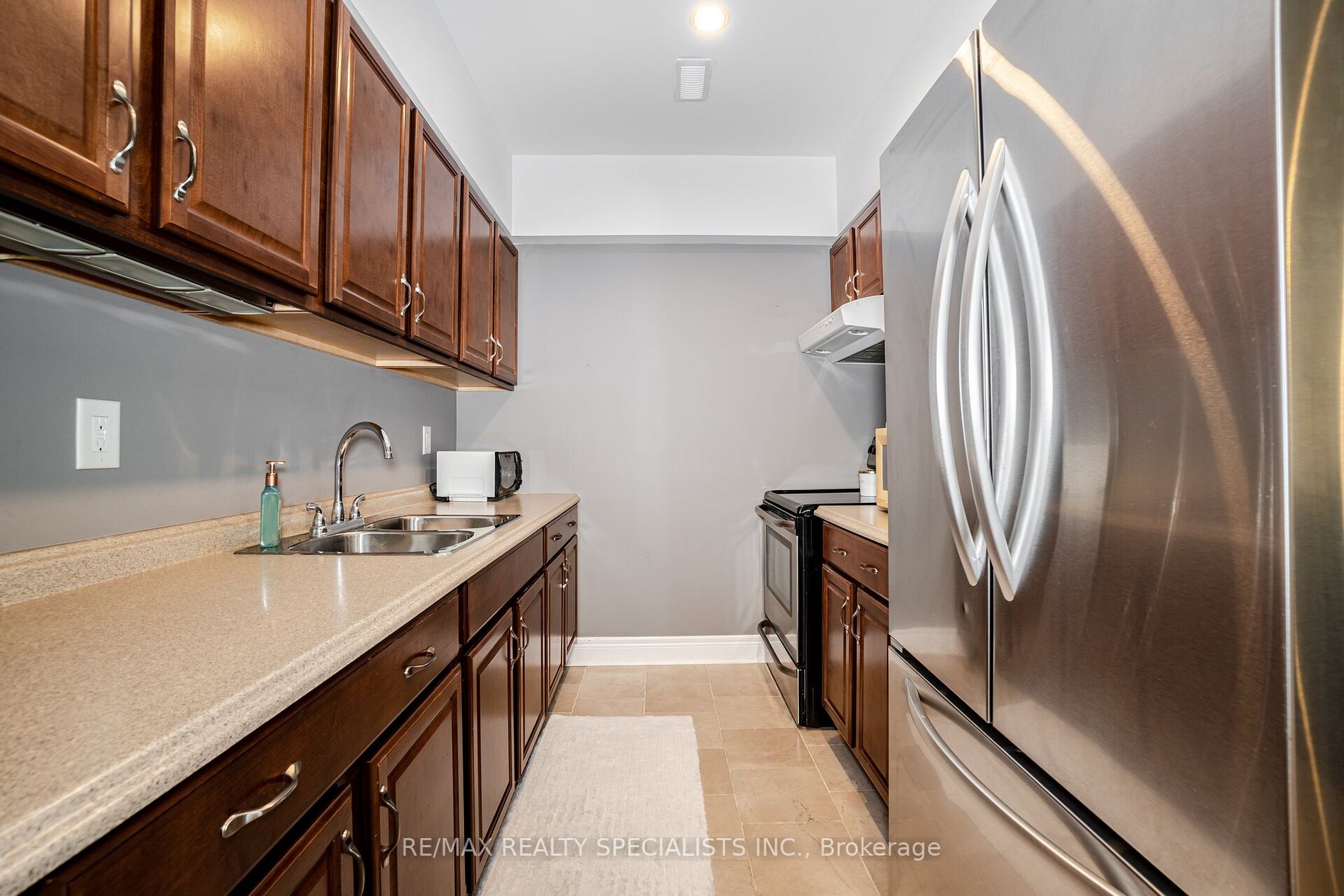 41 Matson Dr