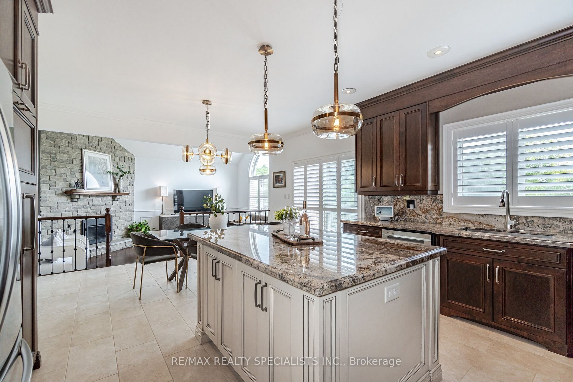 41 Matson Dr