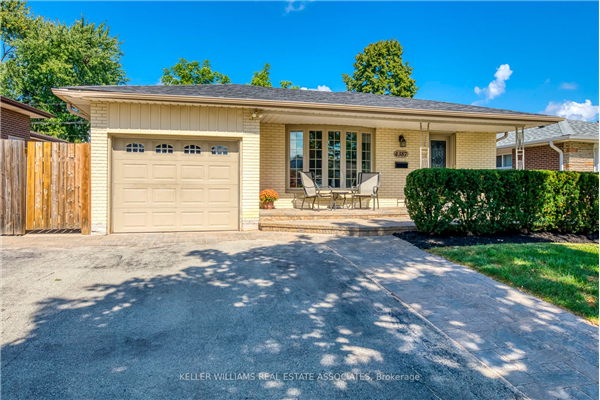 4387 Longmoor Dr, Burlington