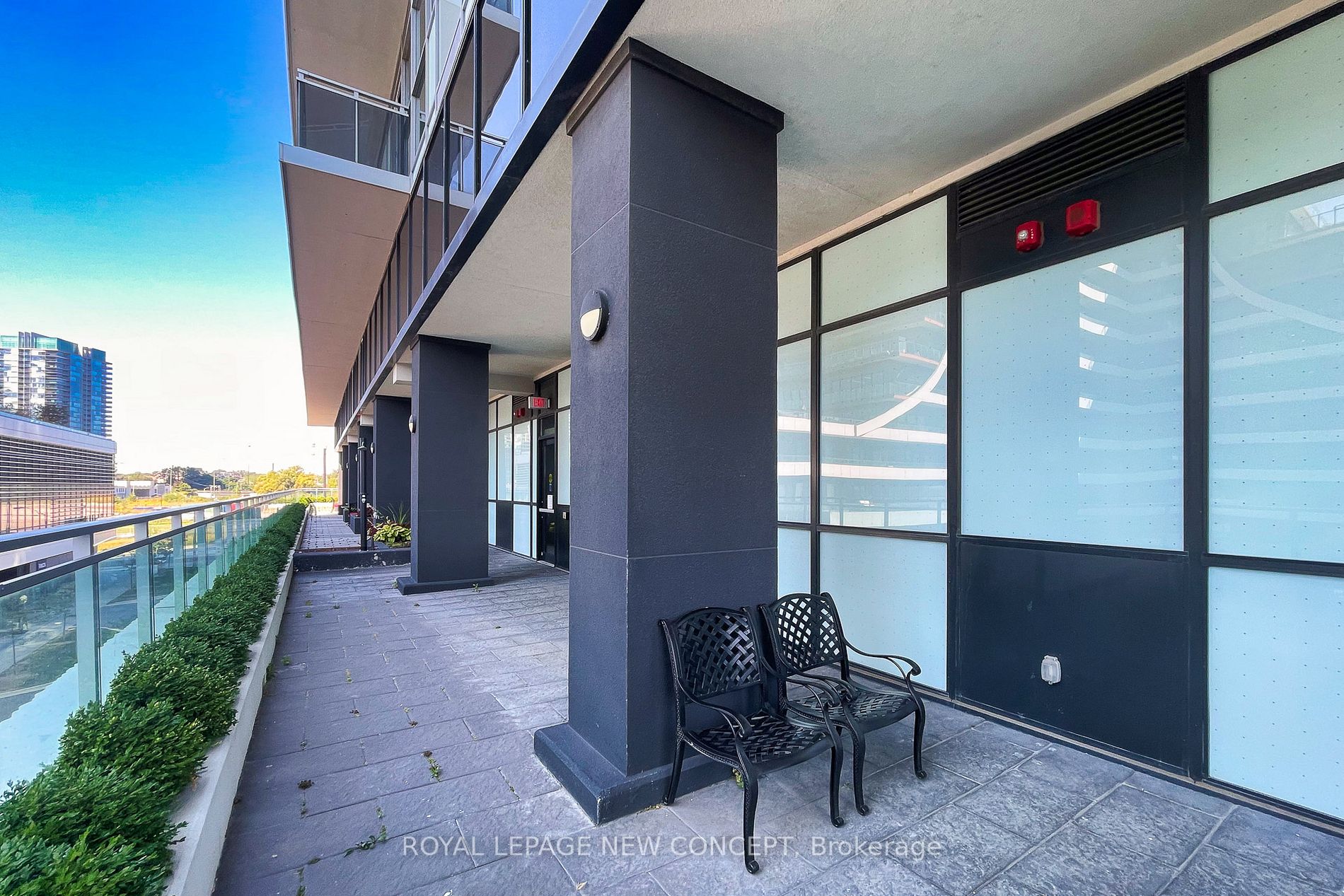 33 Shore Breeze Dr, #1211