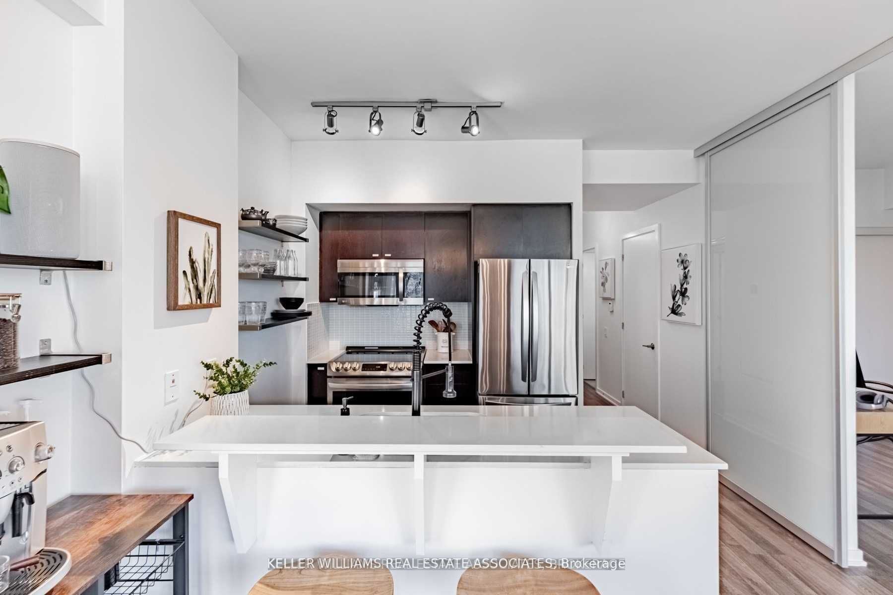 103 The Queensway, #1412