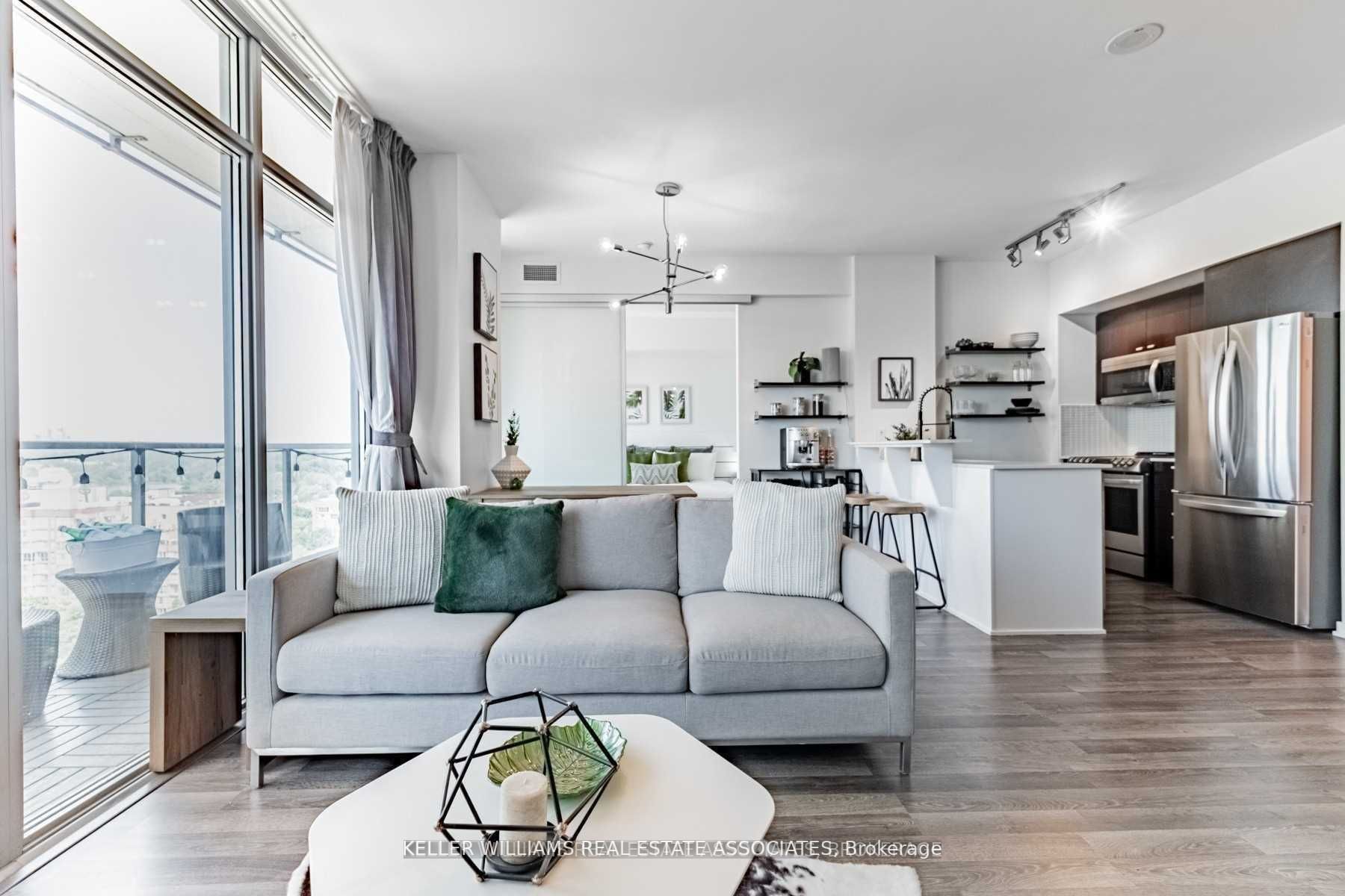 103 The Queensway, #1412