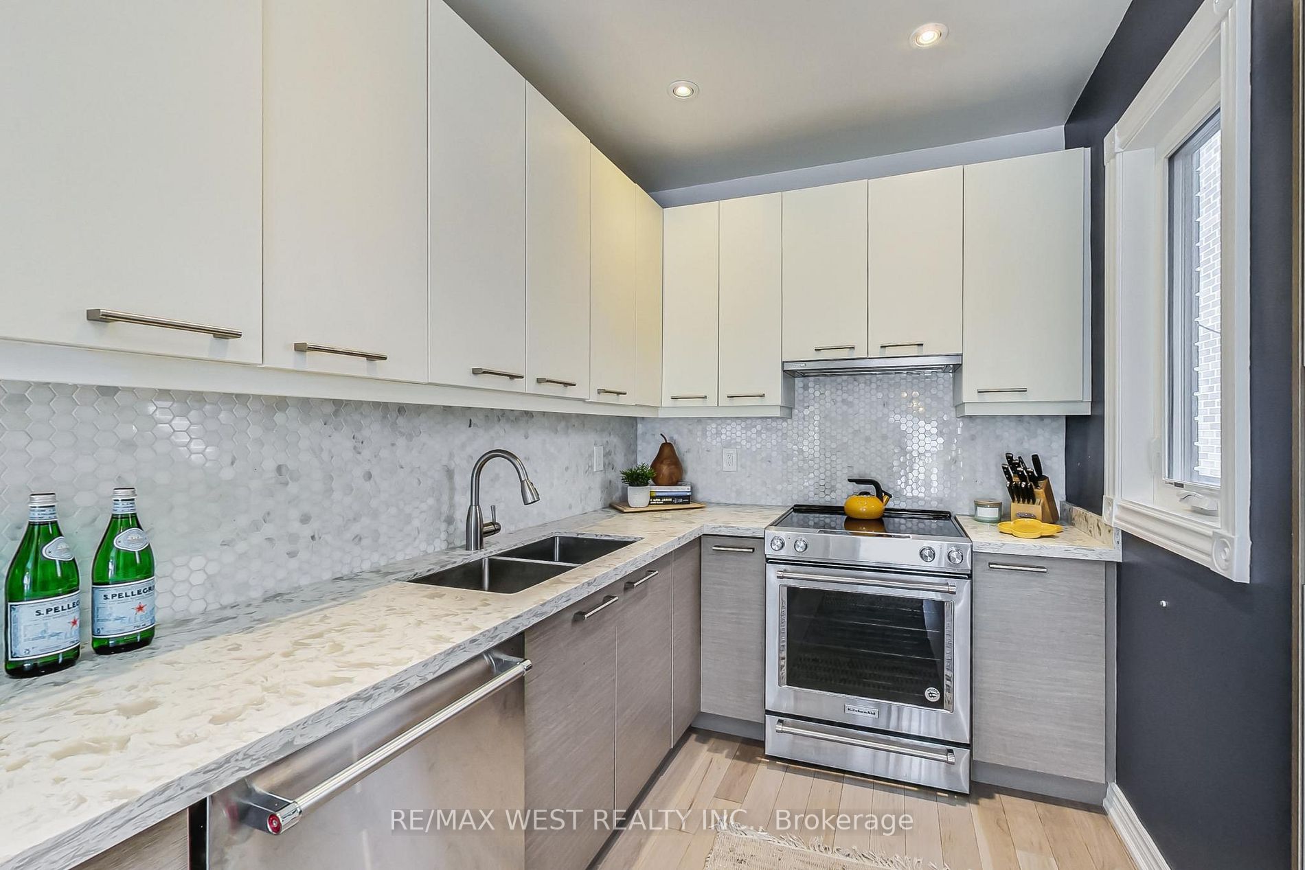 26A Twenty First Street