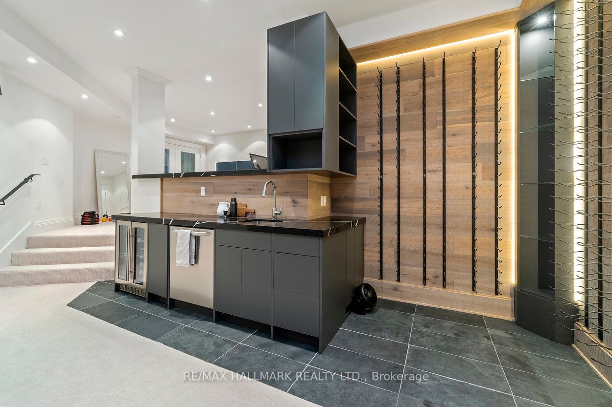 45 Brule Cres