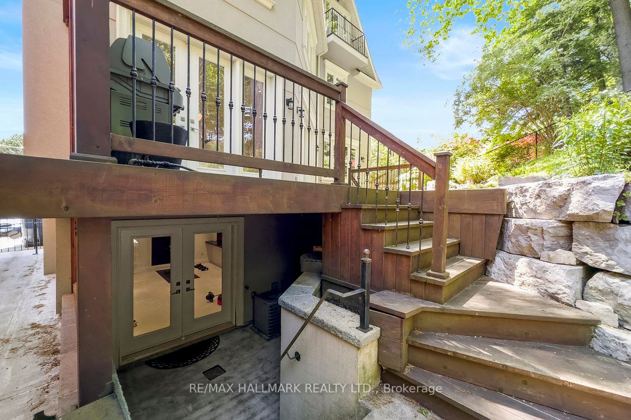 45 Brule Cres