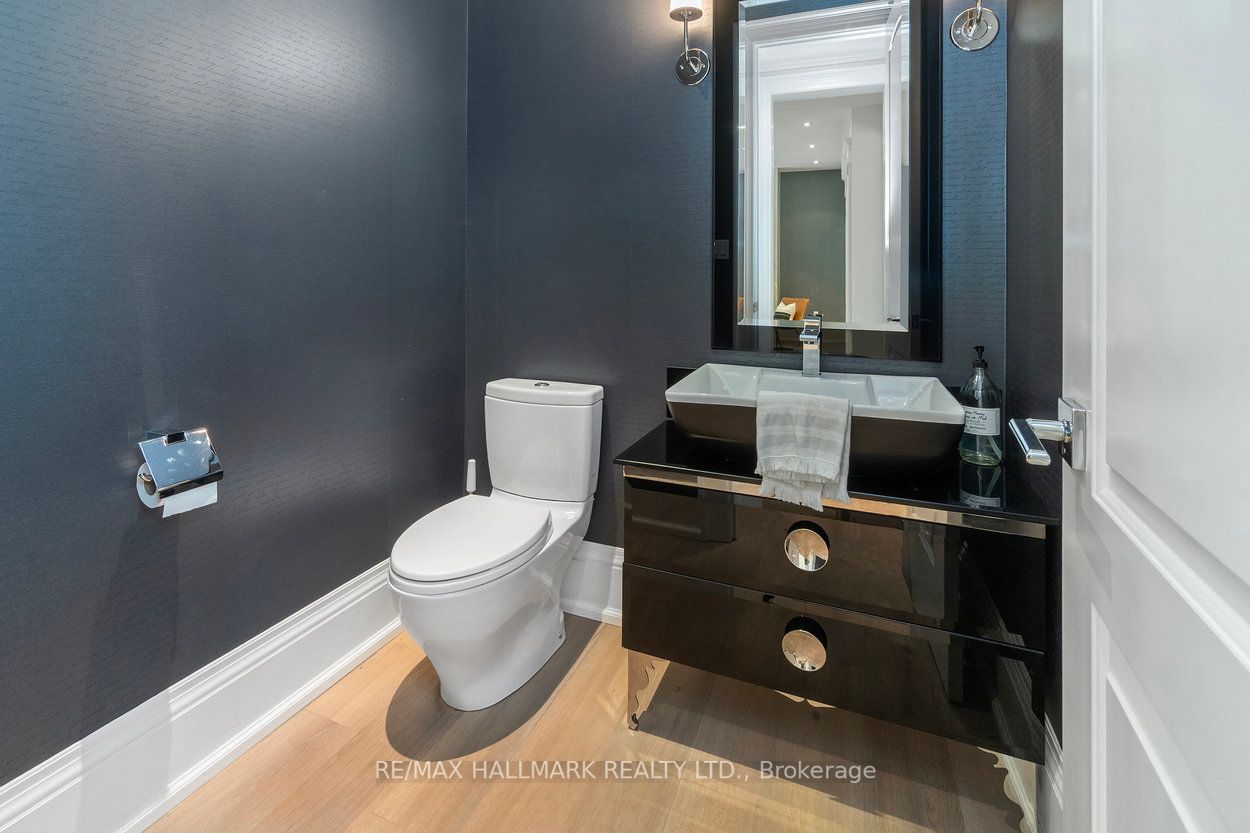 45 Brule Cres