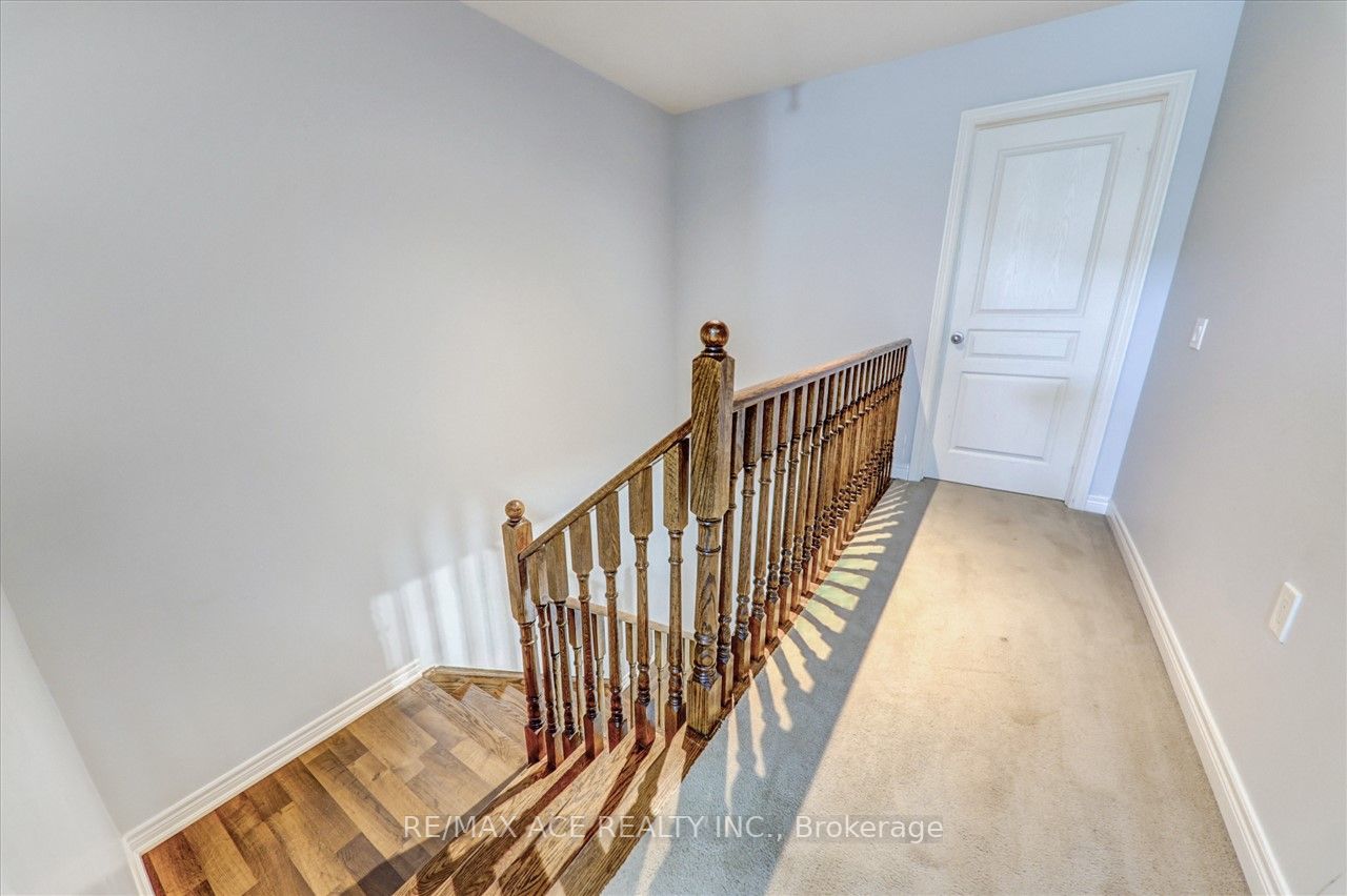 39 Deer Ridge Tr