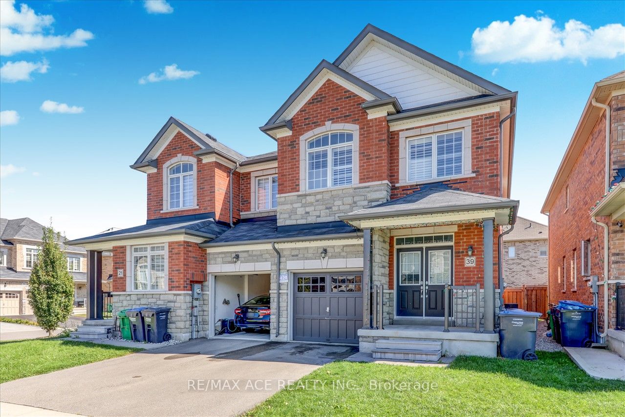 39 Deer Ridge Tr