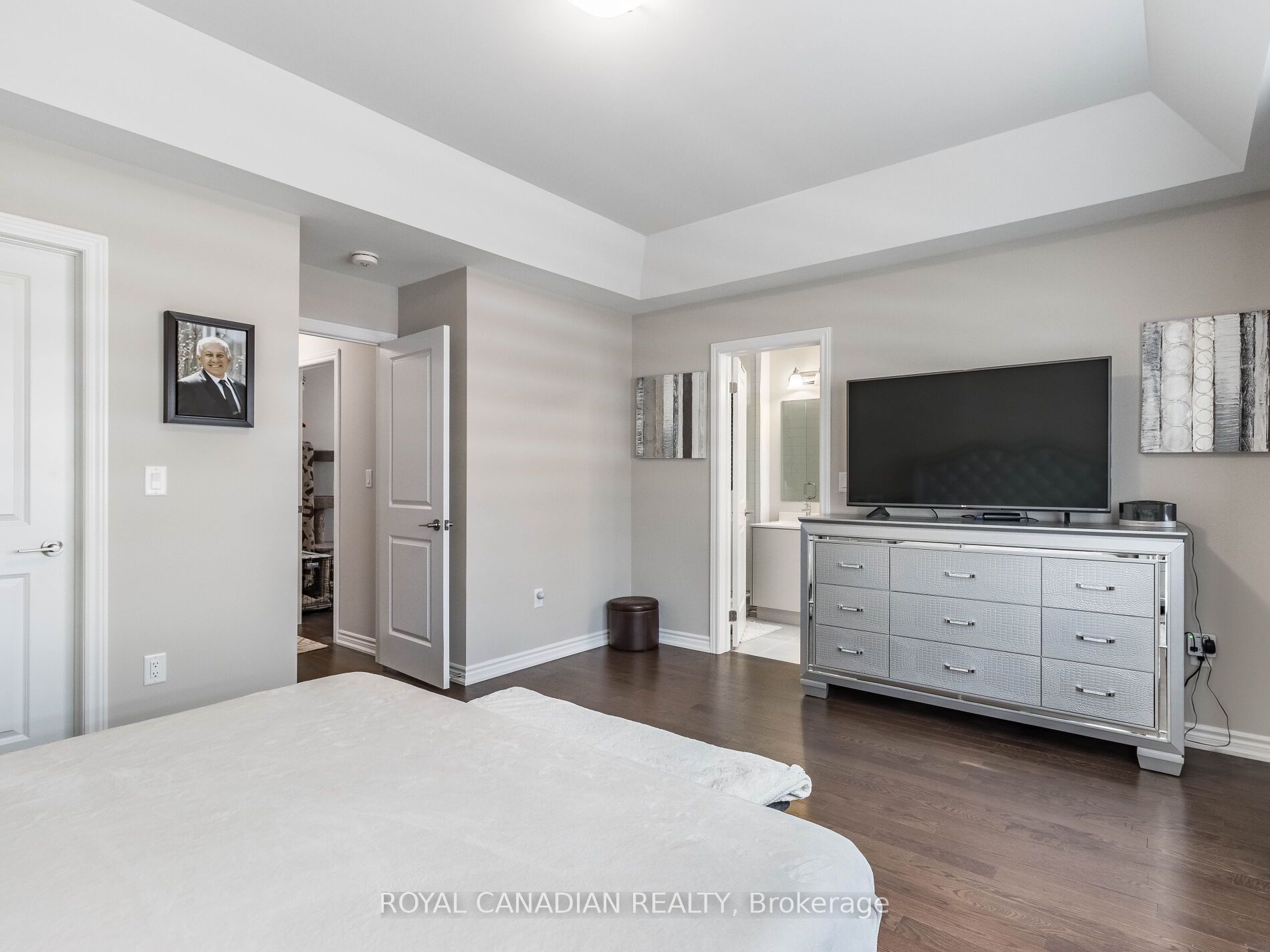 456 Bergamot Avenue