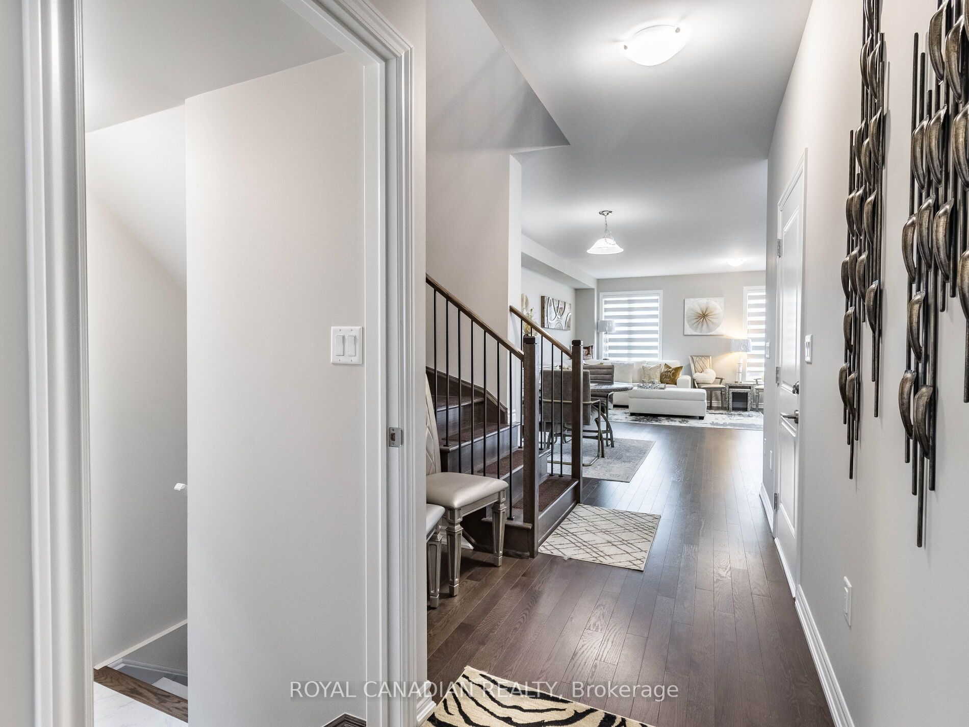456 Bergamot Avenue