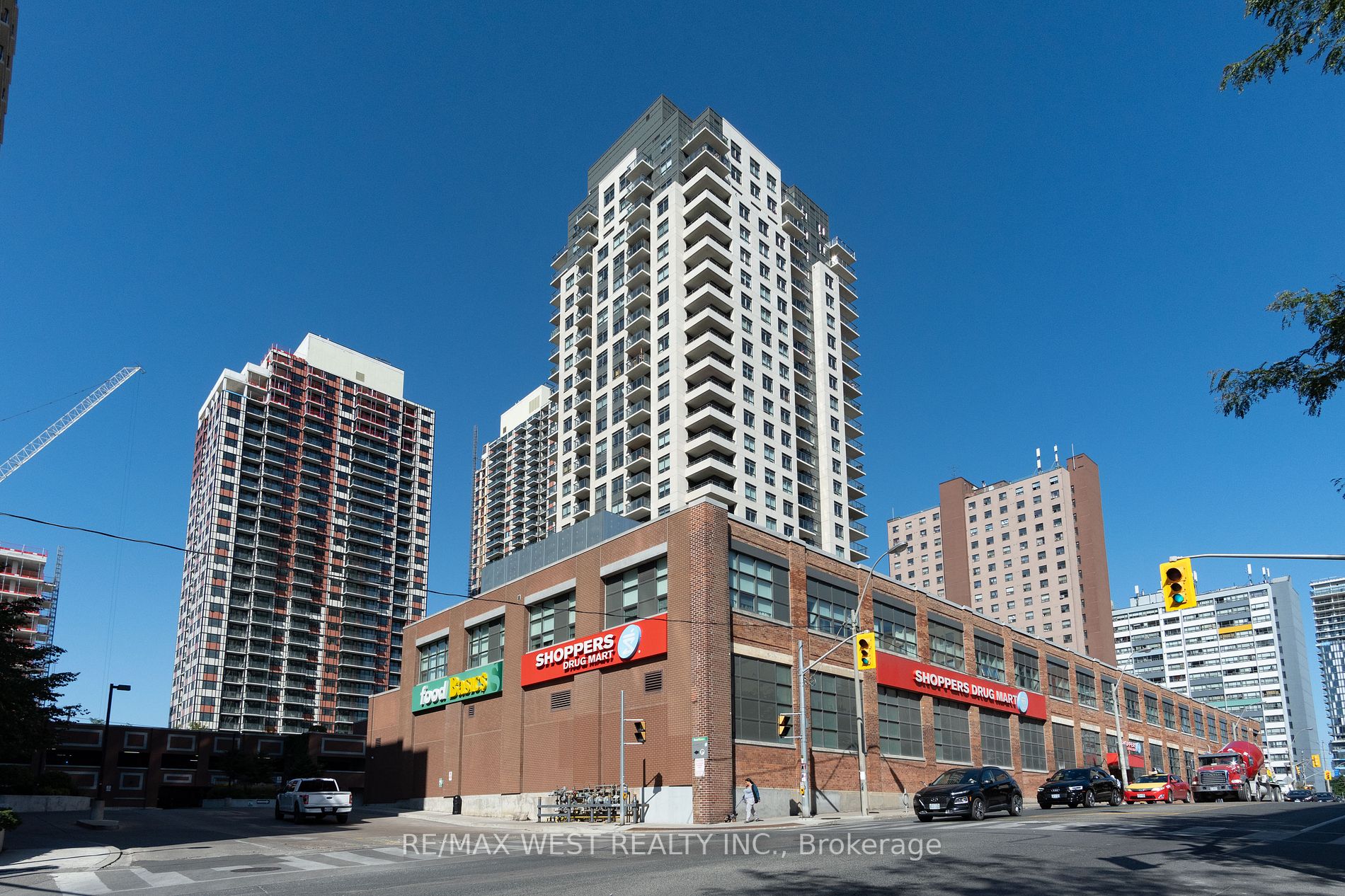 1420 Dupont St, #2110