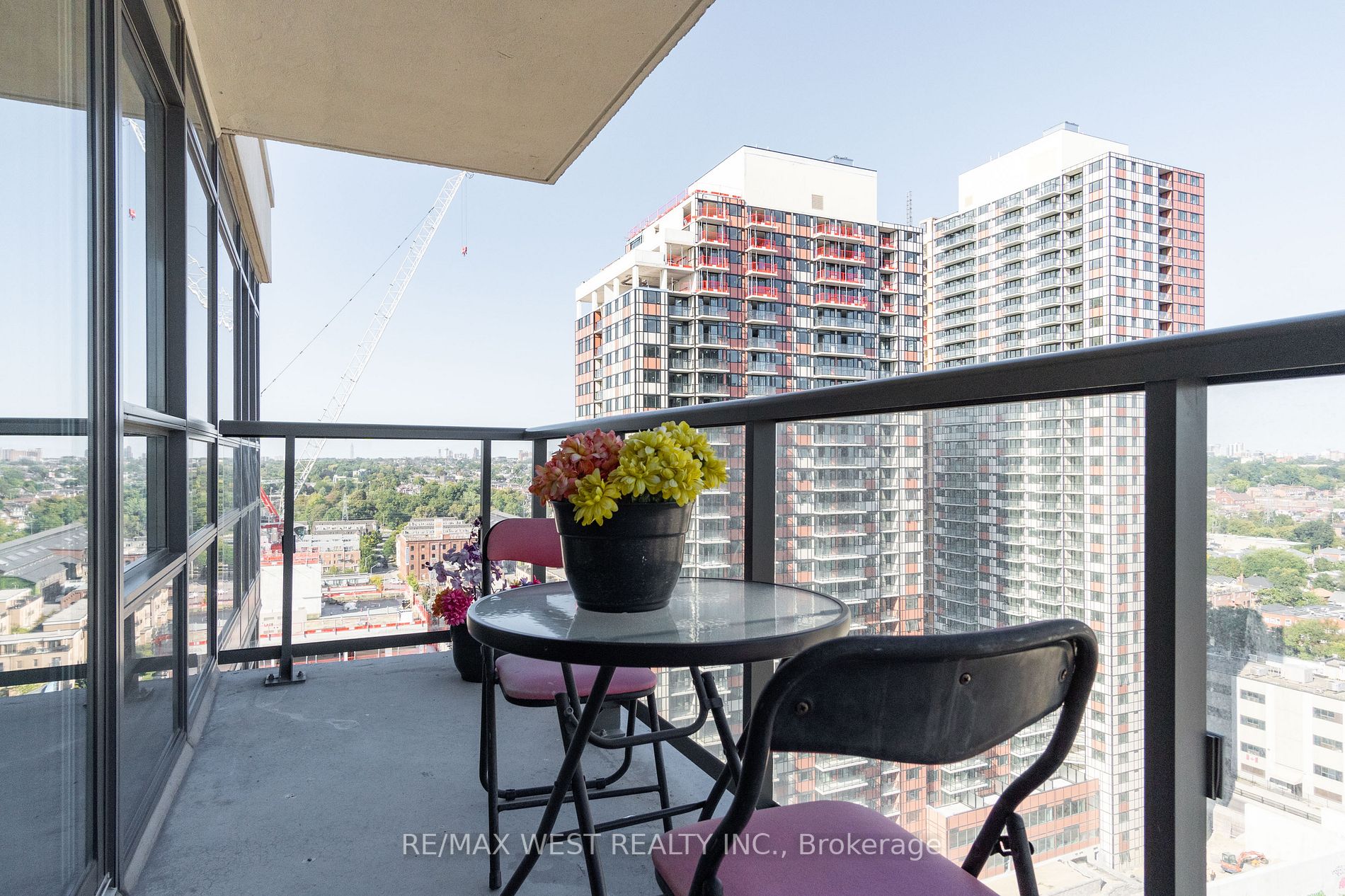 1420 Dupont St, #2110
