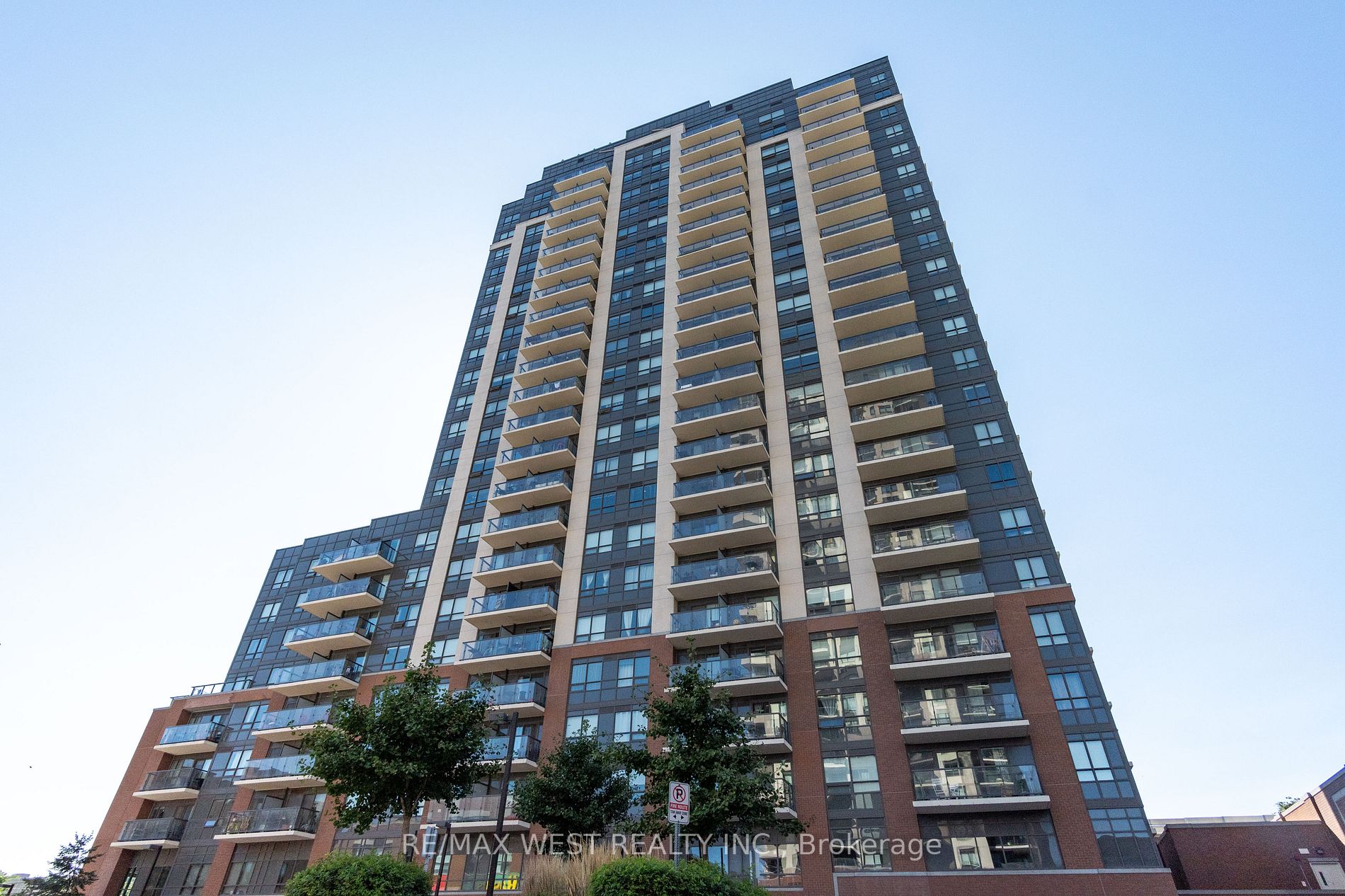 1420 Dupont St, #2110