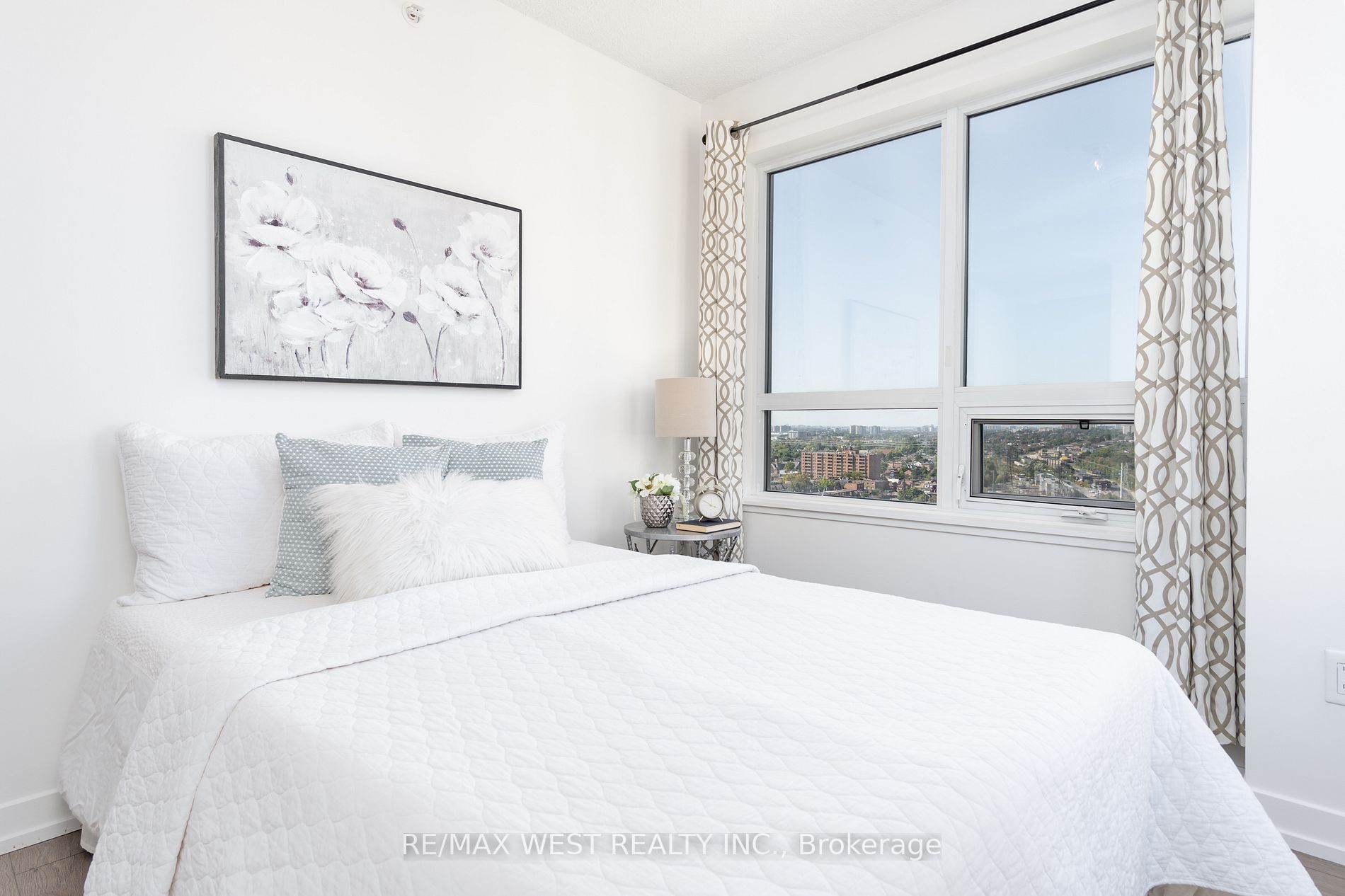 1420 Dupont St, #2110