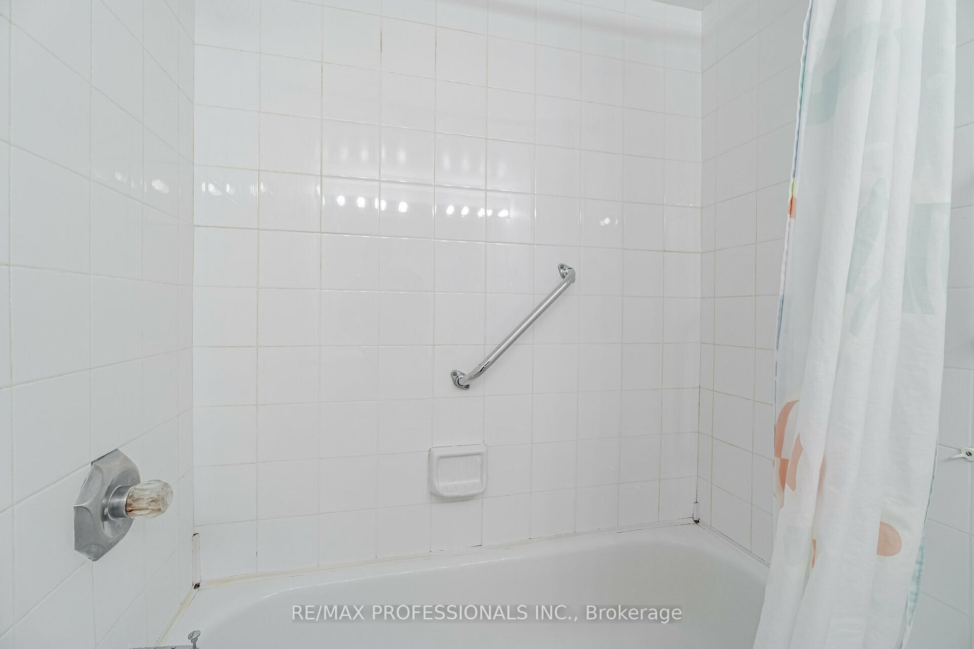 2267 Lake Shore Blvd W, #315