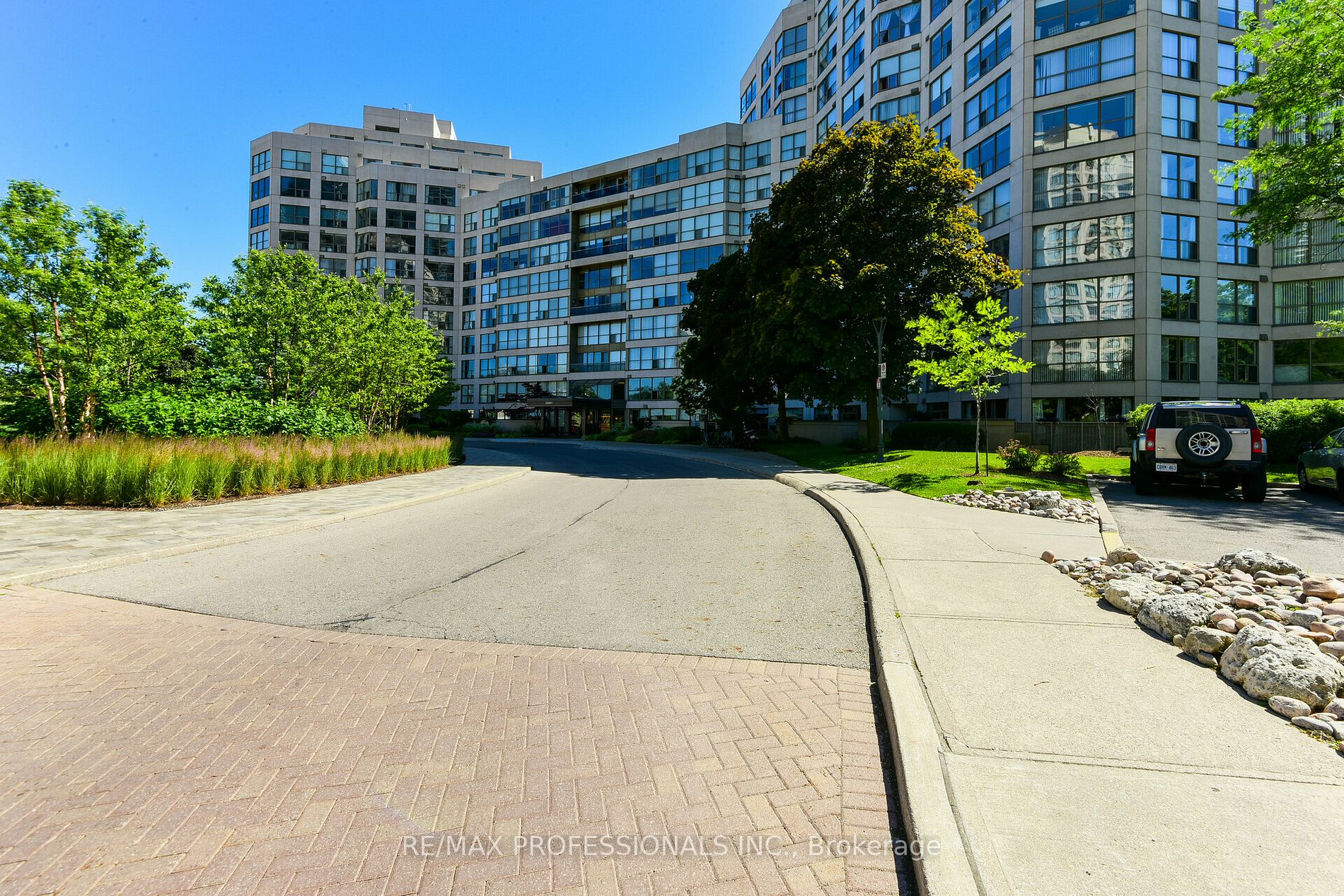 2267 Lake Shore Blvd W, #315