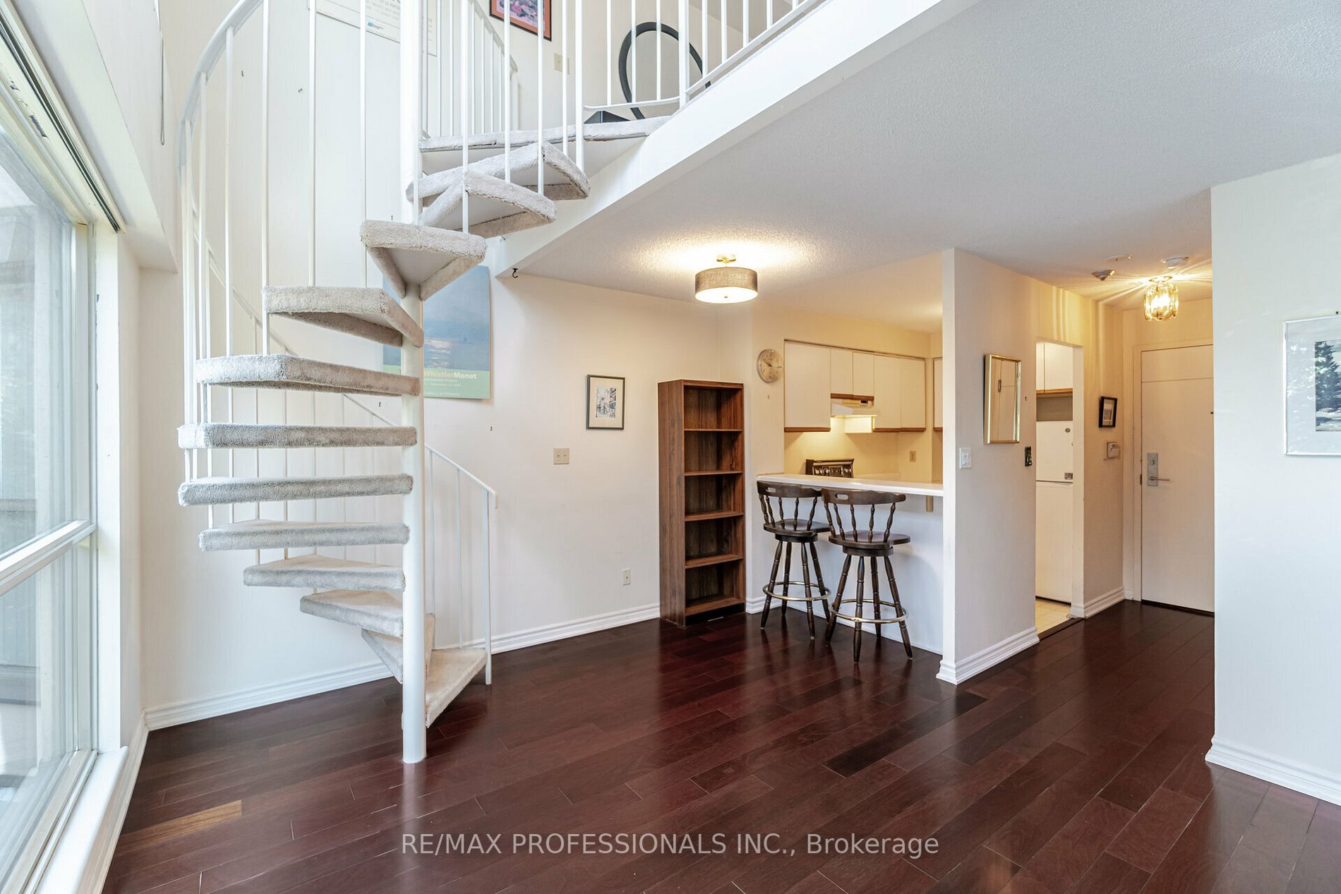 2267 Lake Shore Blvd W, #315