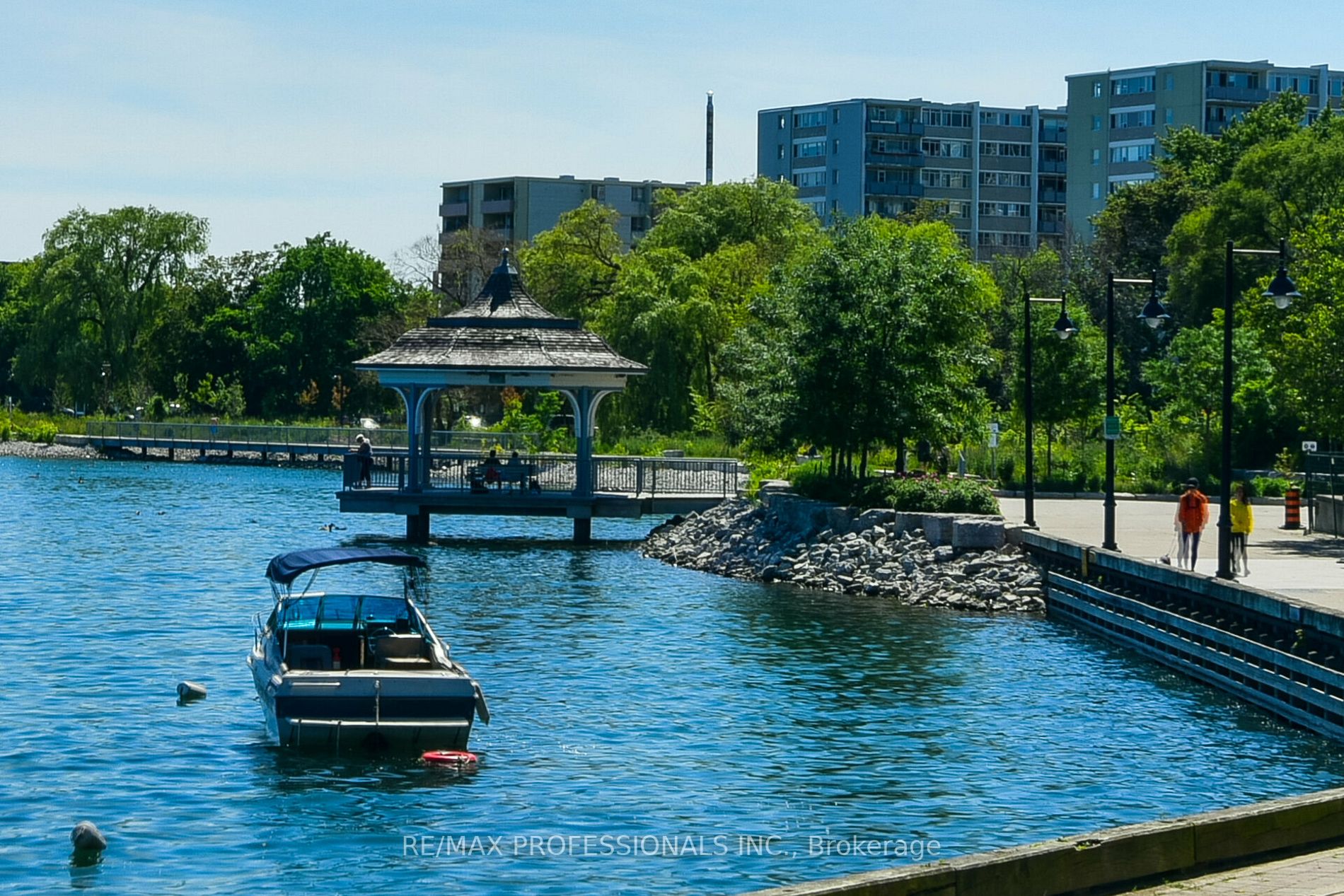 2267 Lake Shore Blvd W, #315