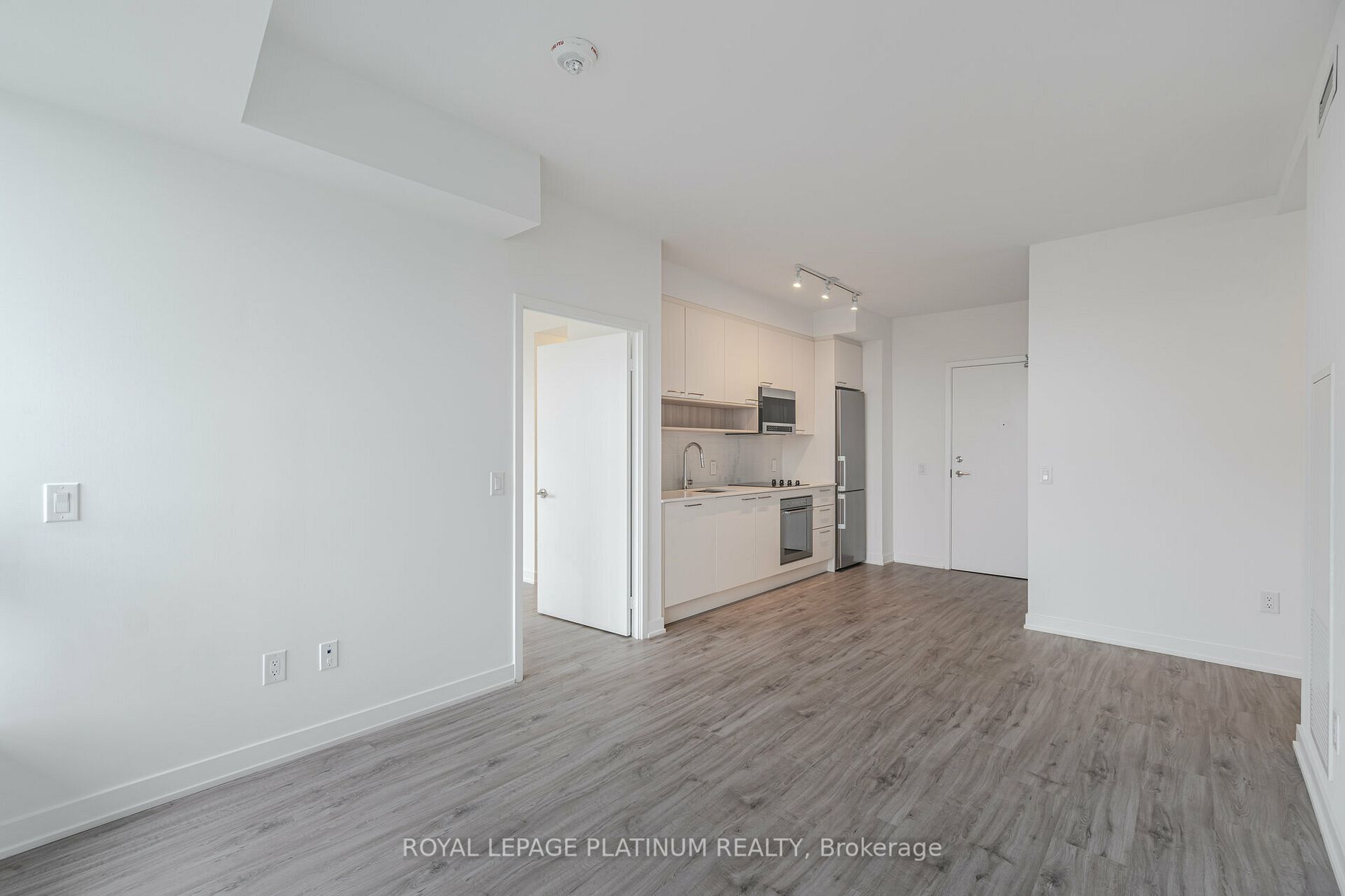 3005 Pine Glen Road, #407