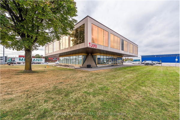 1300 Steeles Ave, Brampton