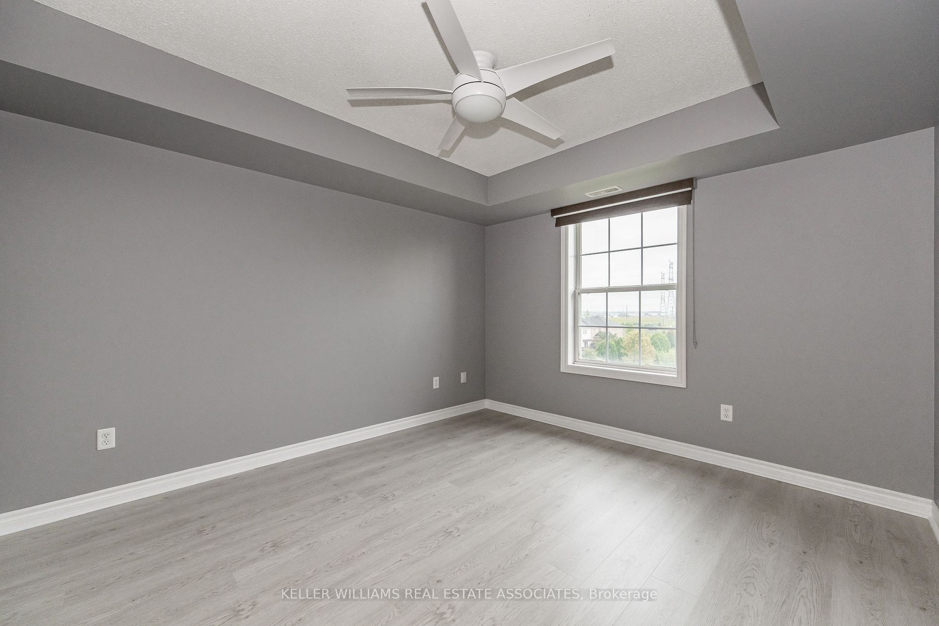 1479 Maple Ave, #403