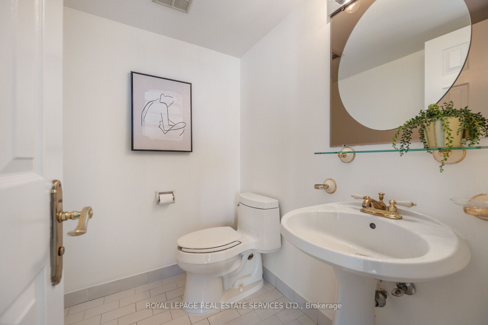 1300 Islington Ave, #504
