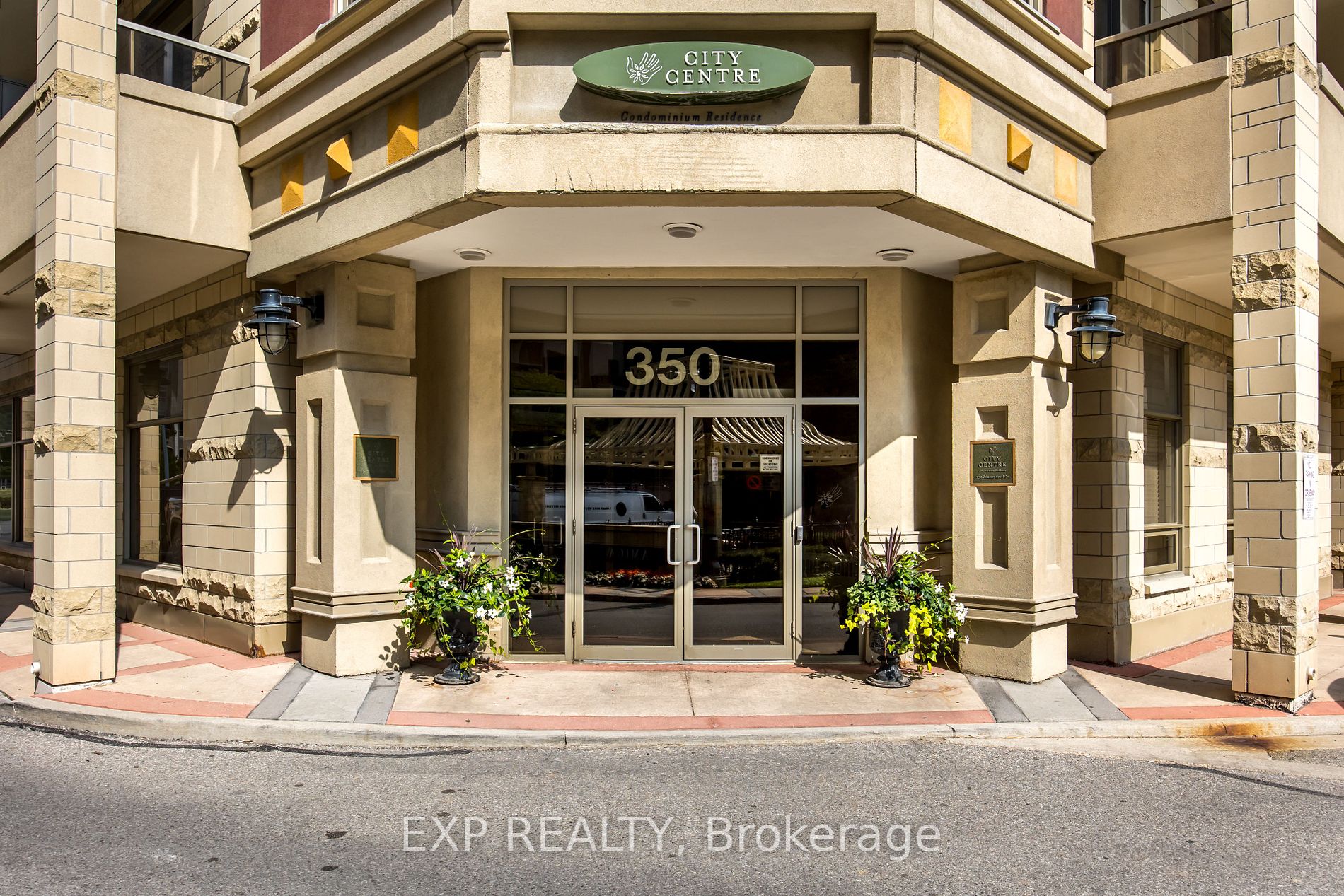 350 Princess Royal Dr, #1108