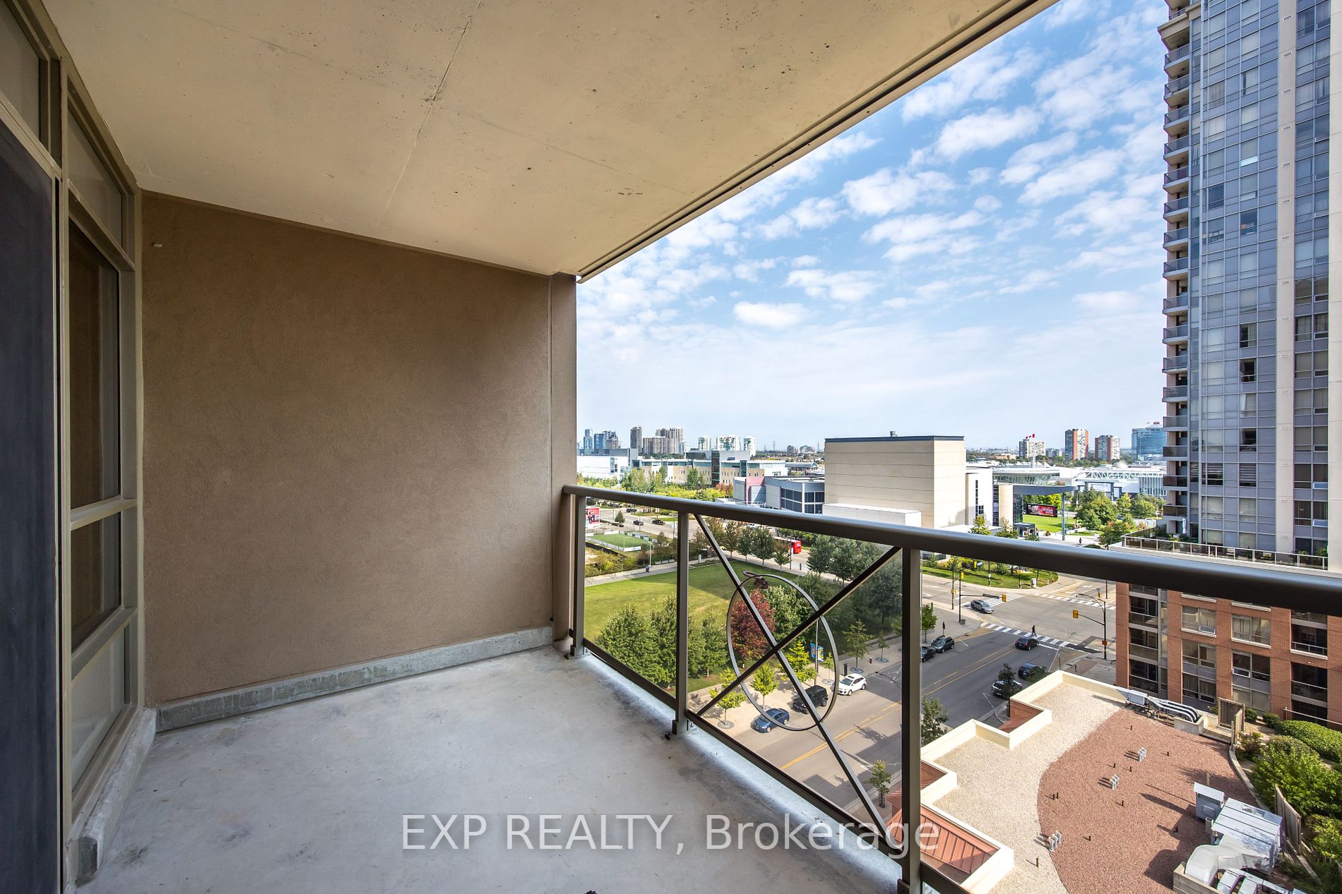 350 Princess Royal Dr, #1108