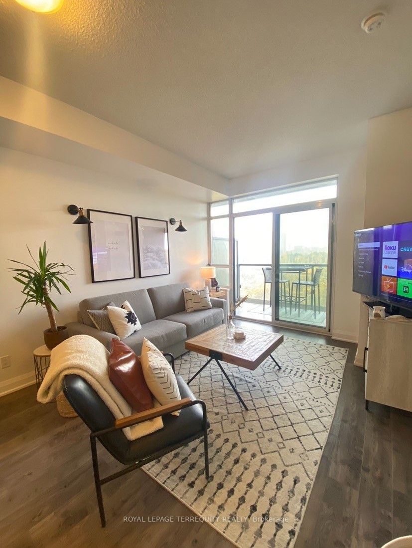35 Fontenay Crt, #405