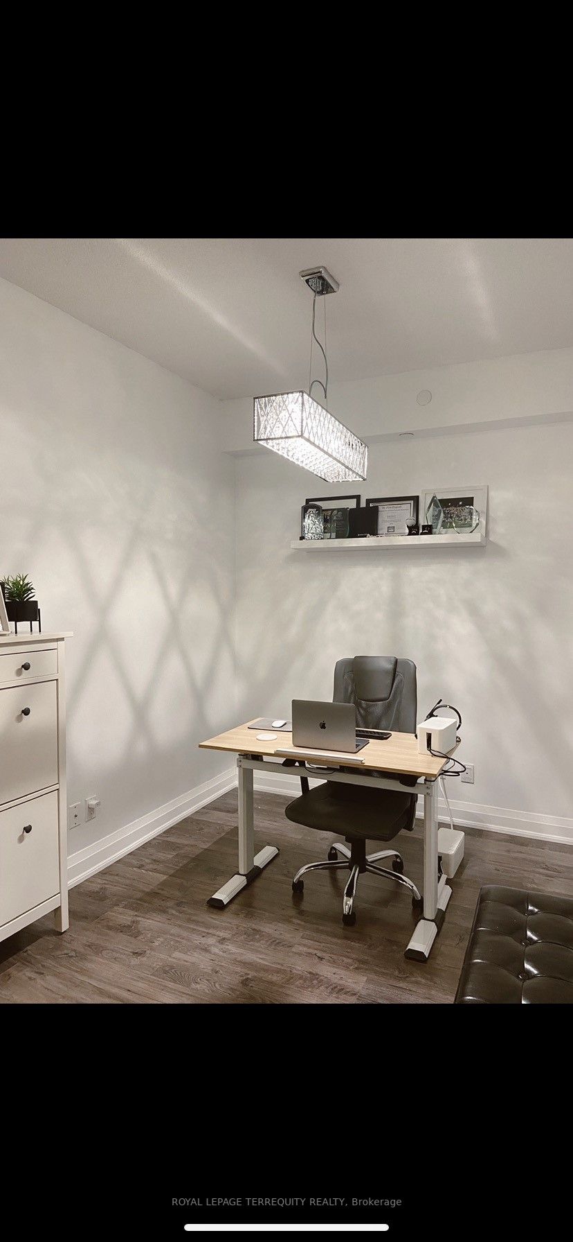 35 Fontenay Crt, #405