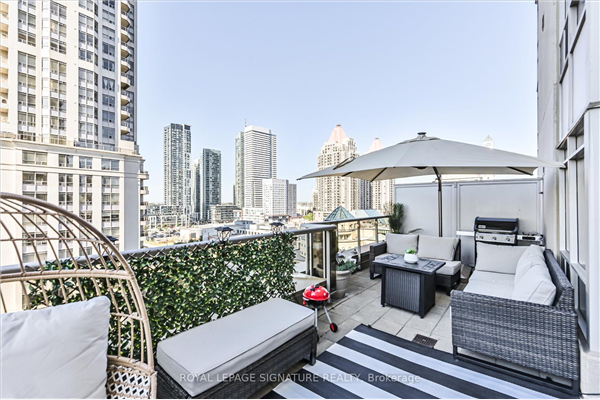 3888 Duke Of York Blvd, Mississauga