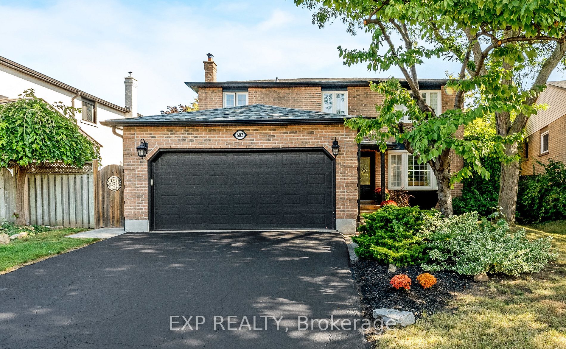 602 Sunnyvale Crescent