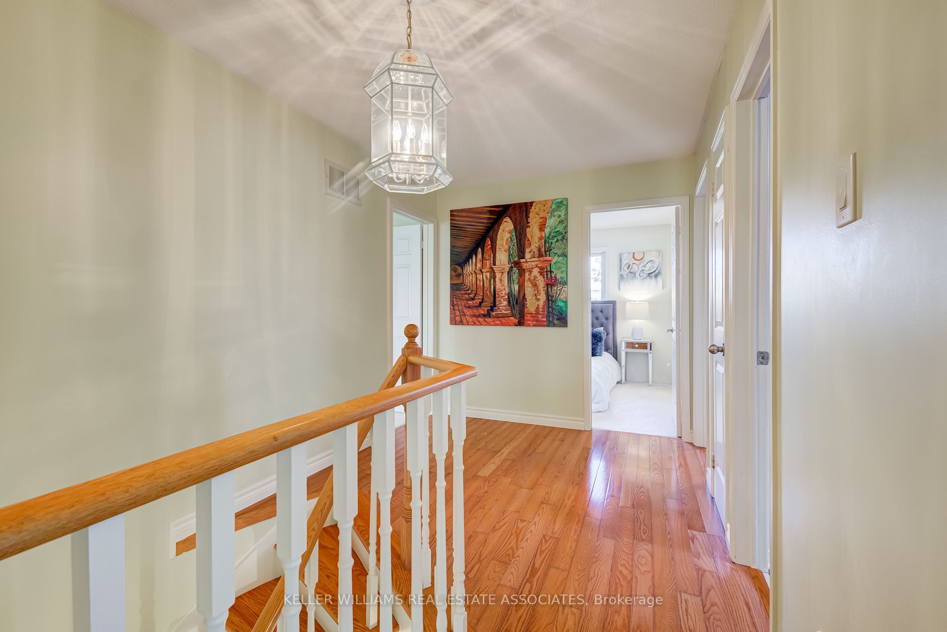 5585 Leisure Crt