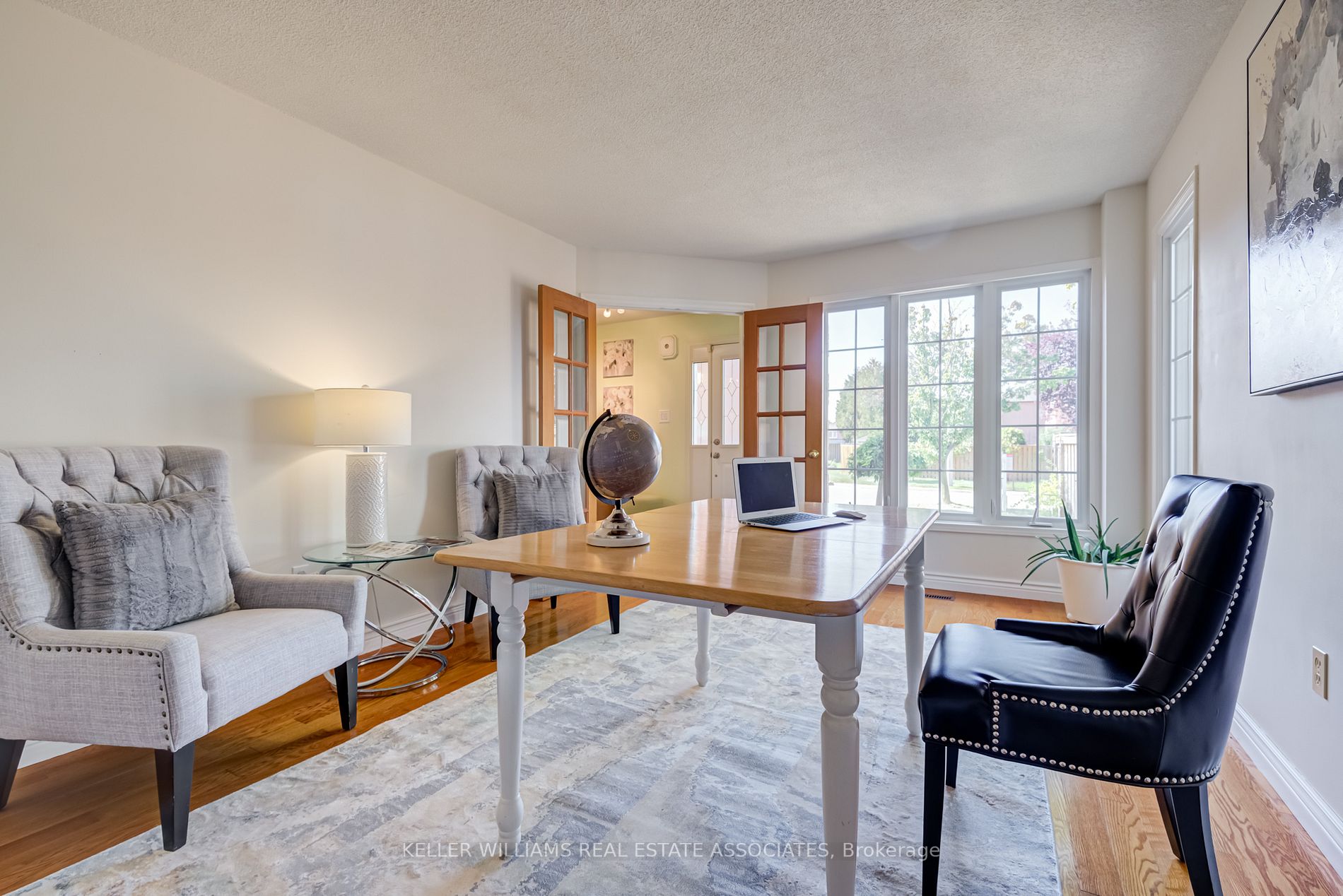 5585 Leisure Crt