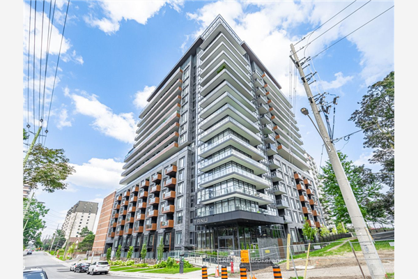 21 Park St E, Mississauga