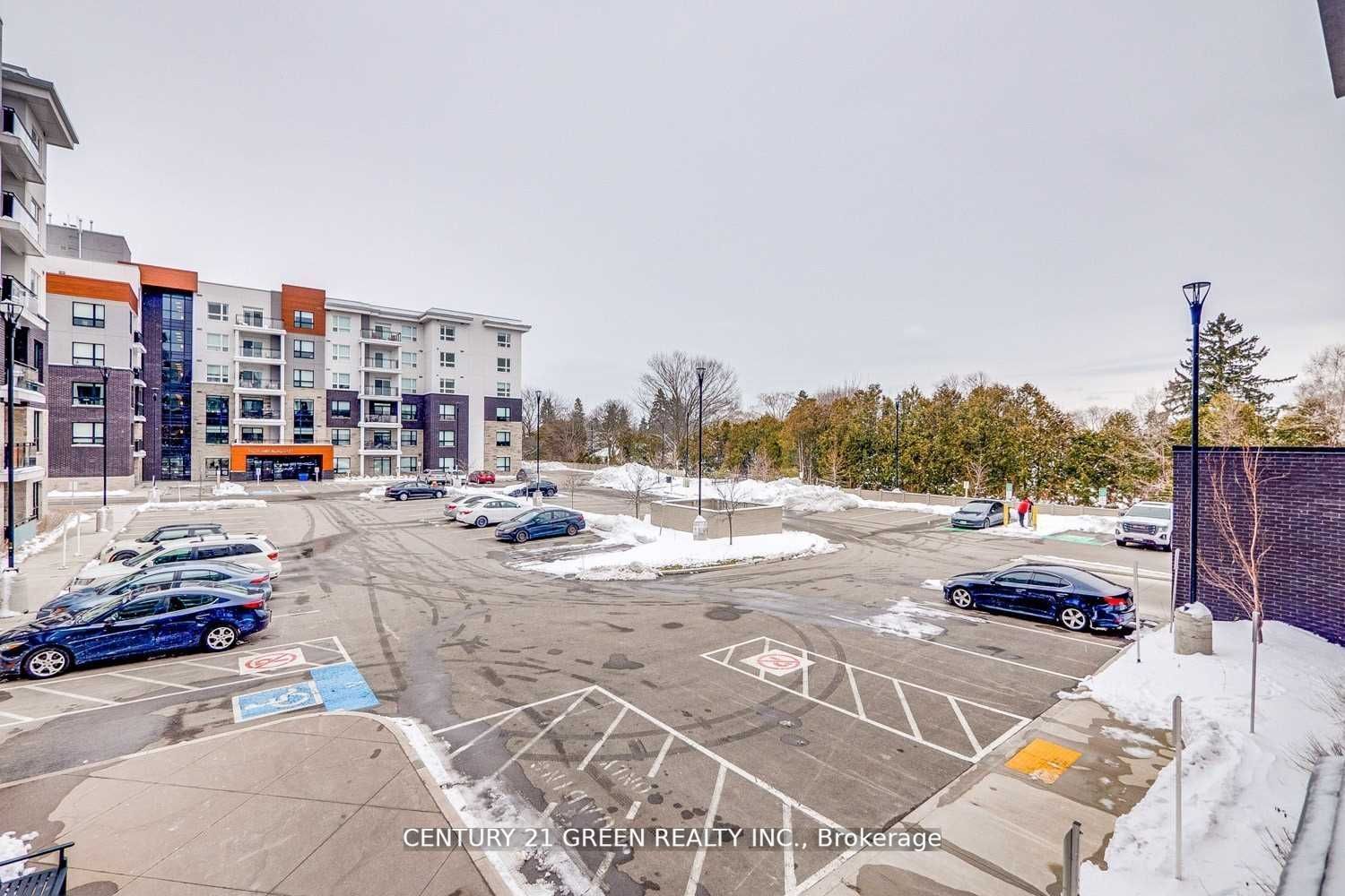 320 Plains Rd, #202
